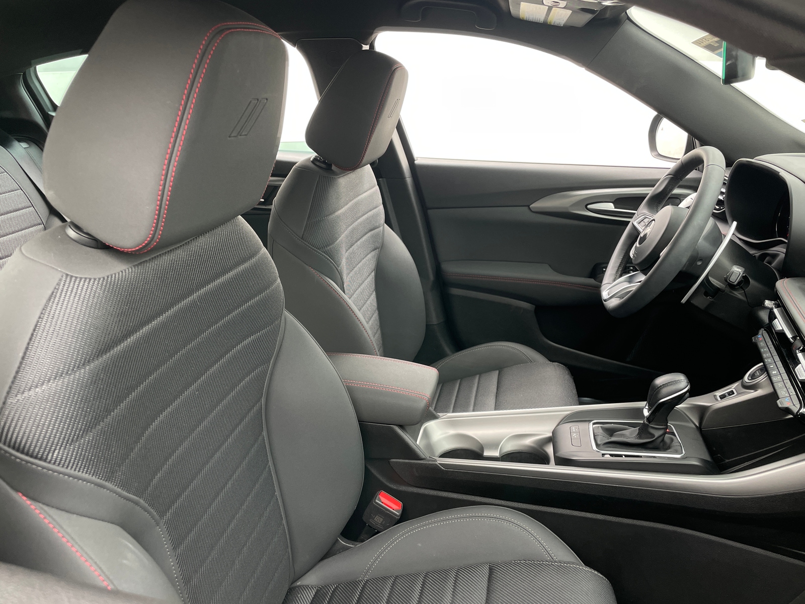 Thumbnail: 2024 Dodge Hornet - 2