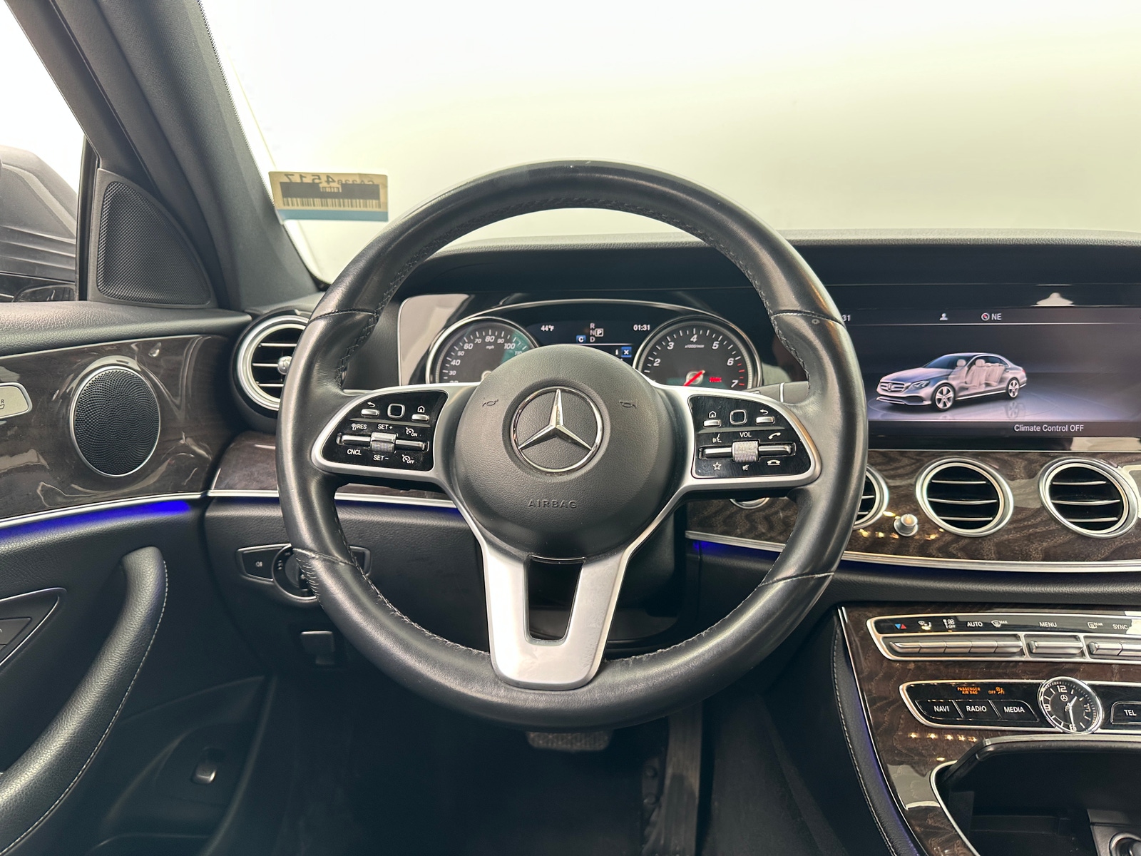 Thumbnail: 2019 Mercedes-Benz E-Class - 4