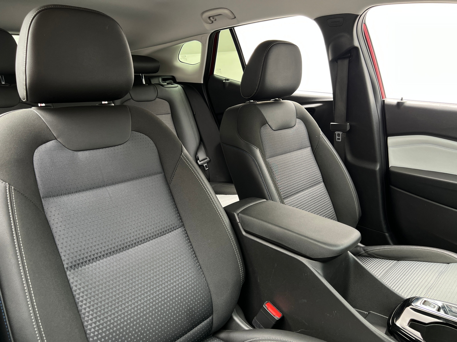 Thumbnail: 2025 Chevrolet Trax - 6