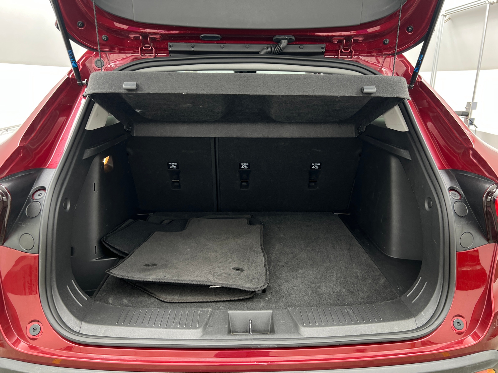 Thumbnail: 2025 Chevrolet Trax - 7