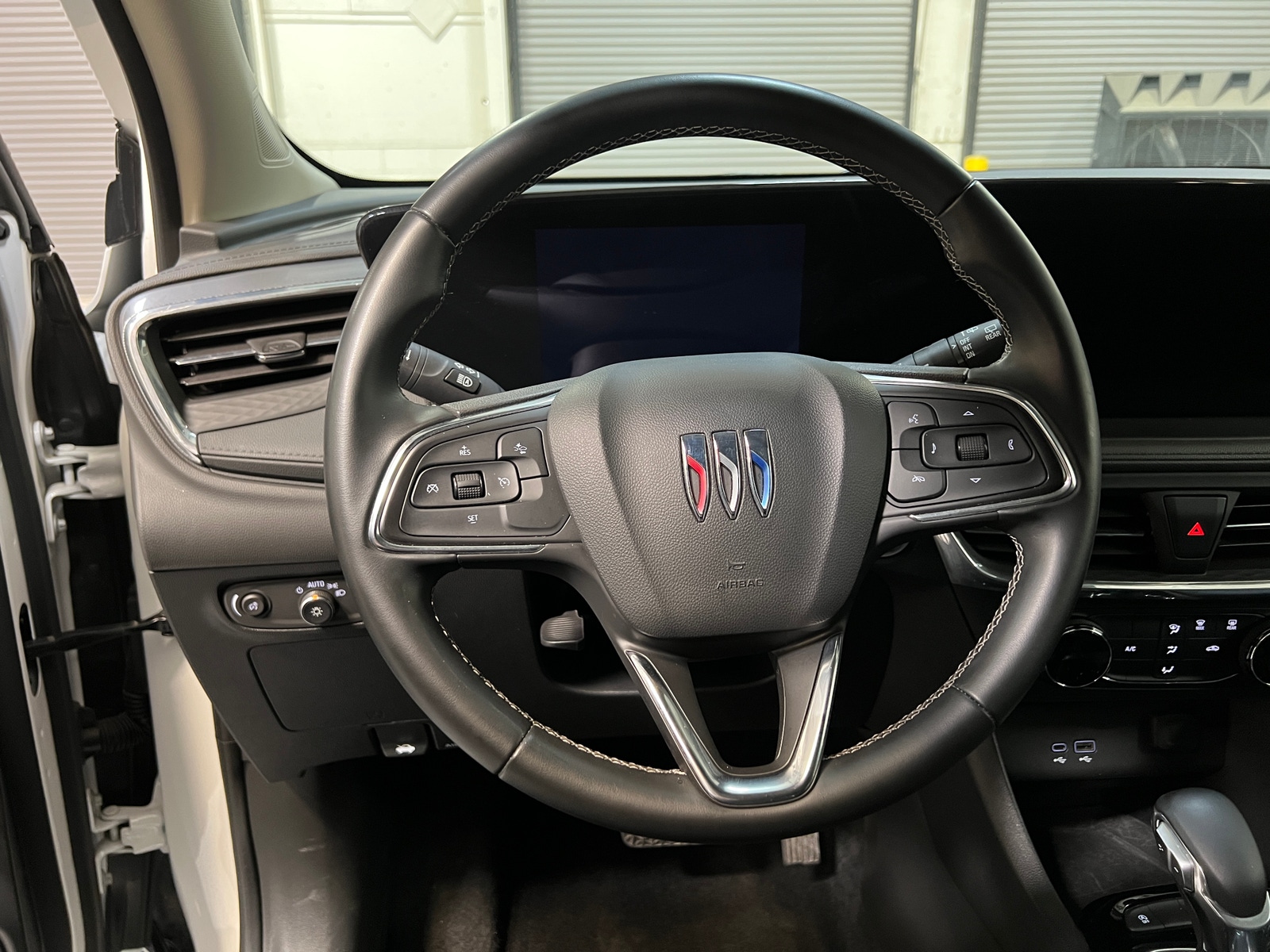 Thumbnail: 2025 Buick Encore GX - 5