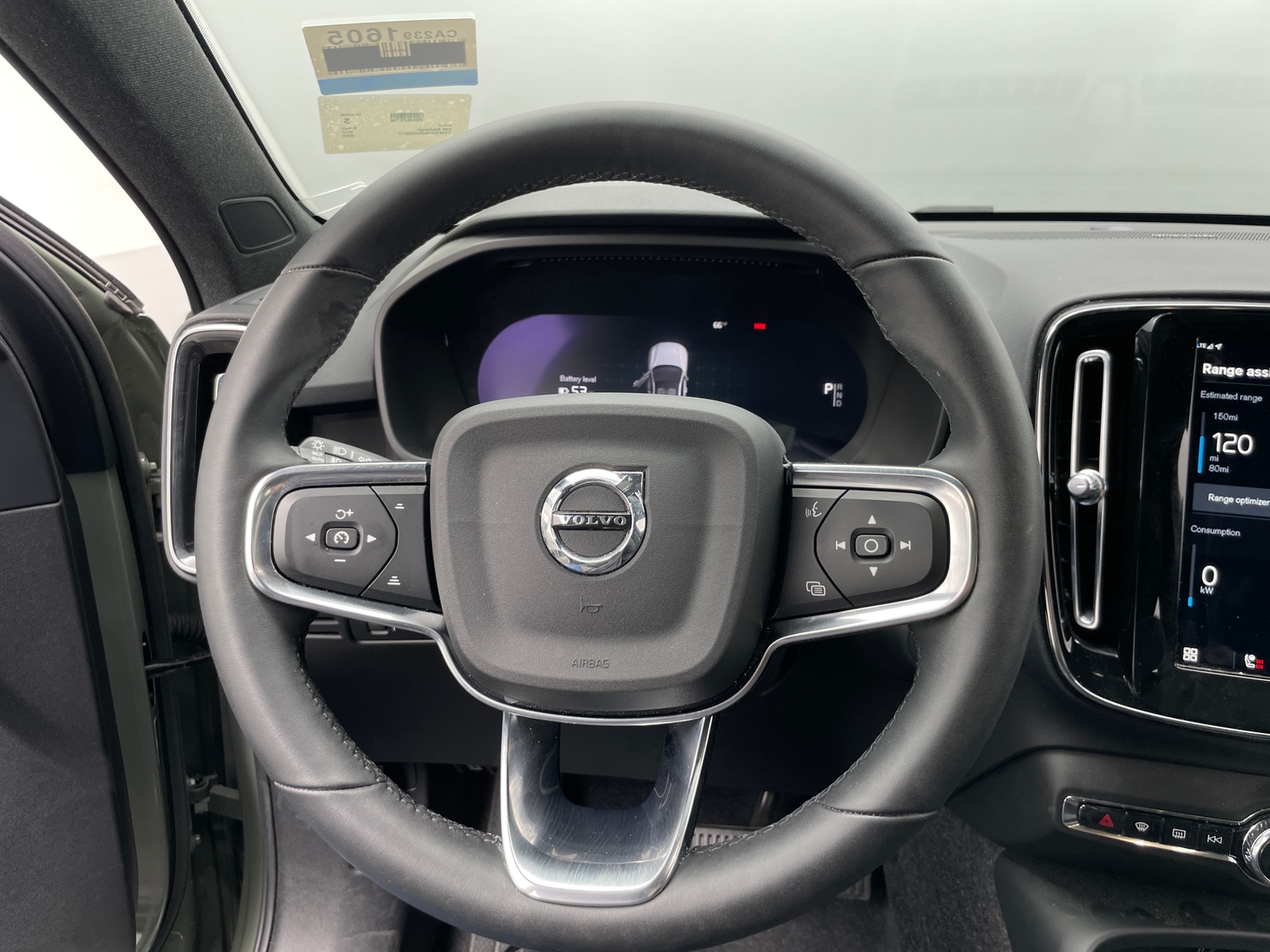 Thumbnail: 2022 Volvo C40 - 5