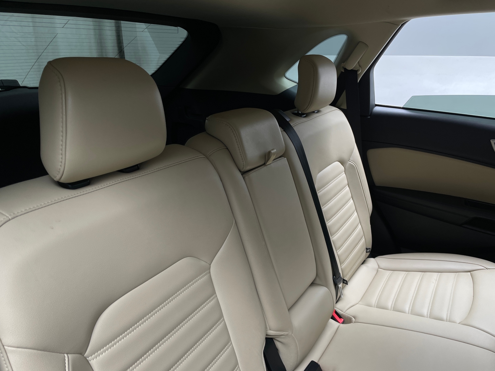 Thumbnail: 2020 Ford Edge - 5