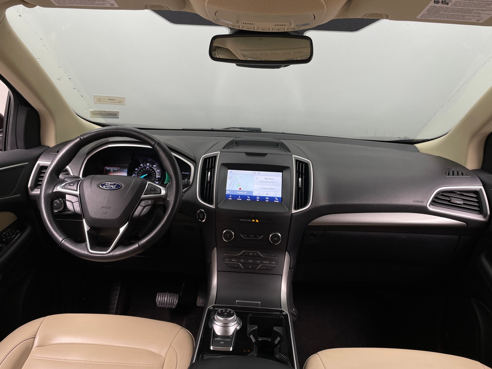 Thumbnail: 2020 Ford Edge - 2