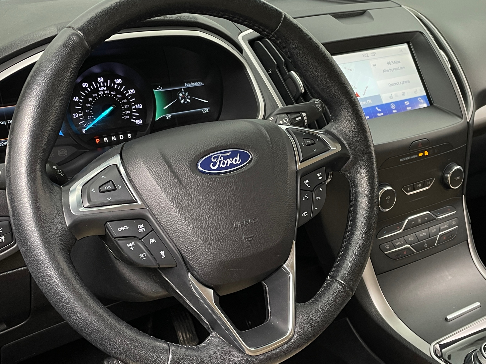 Thumbnail: 2020 Ford Edge - 4