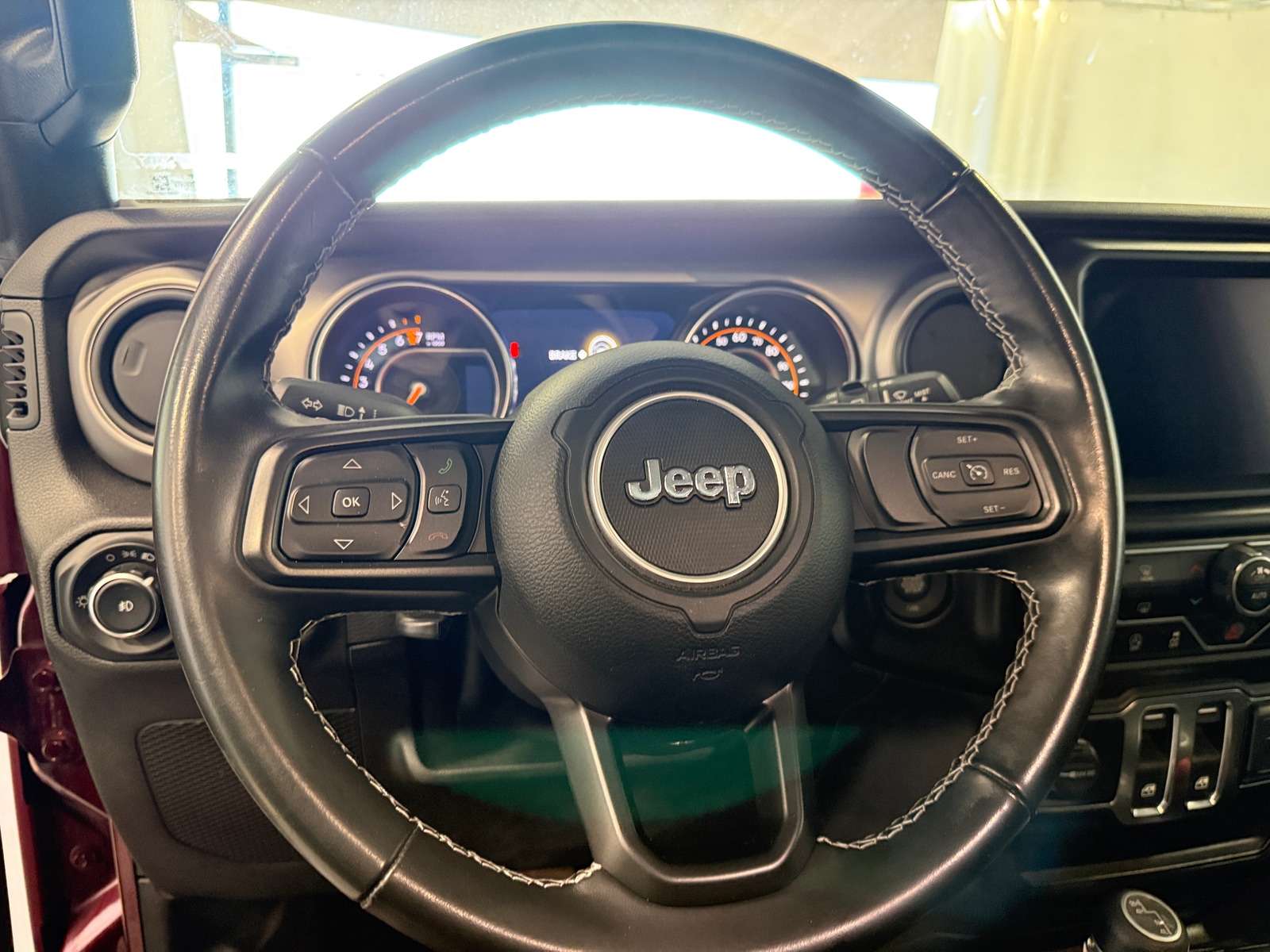 Thumbnail: 2021 Jeep Wrangler - 5