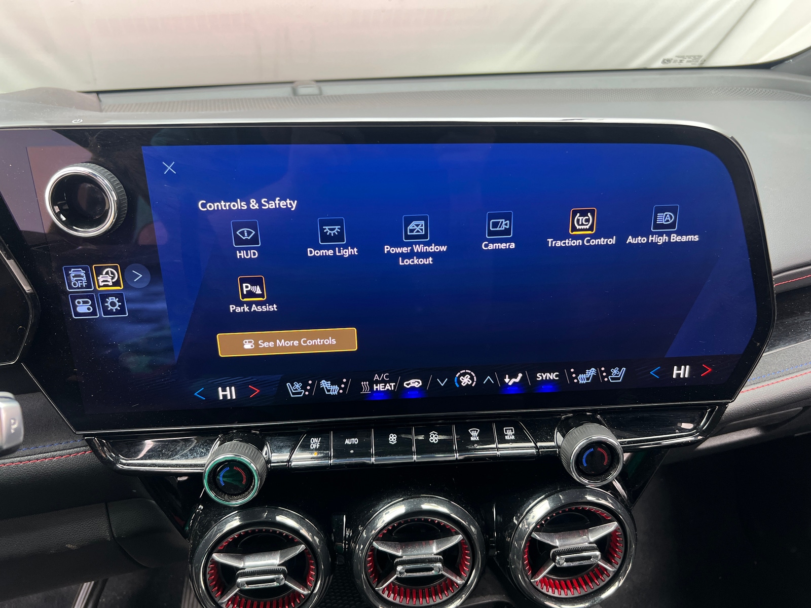 Thumbnail: 2024 Chevrolet Blazer EV - 3