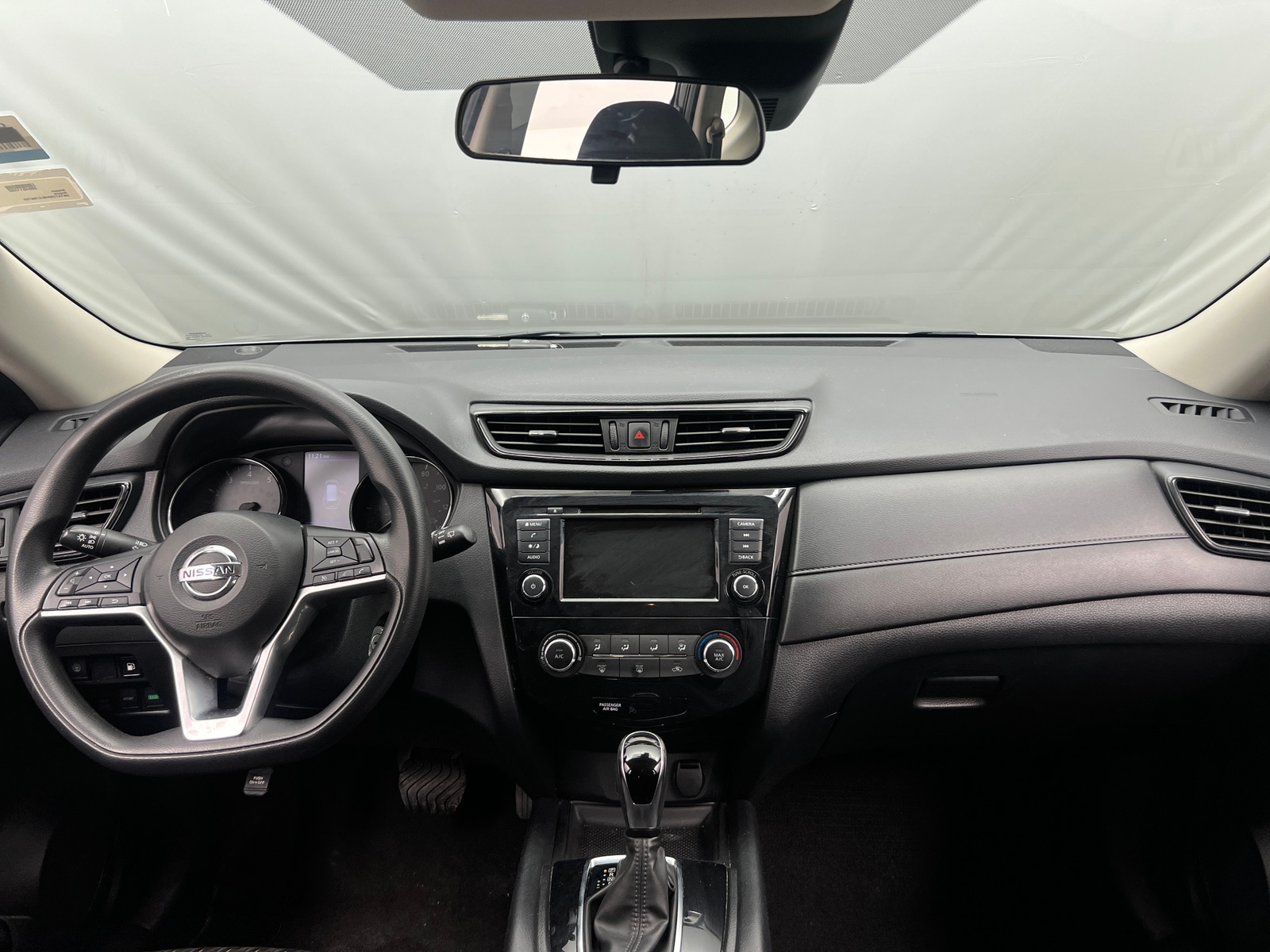 Thumbnail: 2020 Nissan Rogue - 3