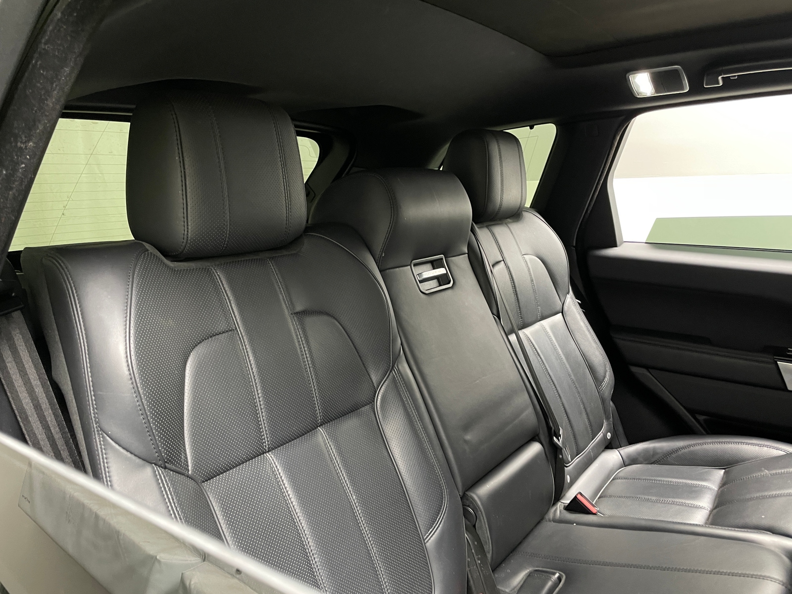 Thumbnail: 2016 Land Rover Range Rover Sport - 5