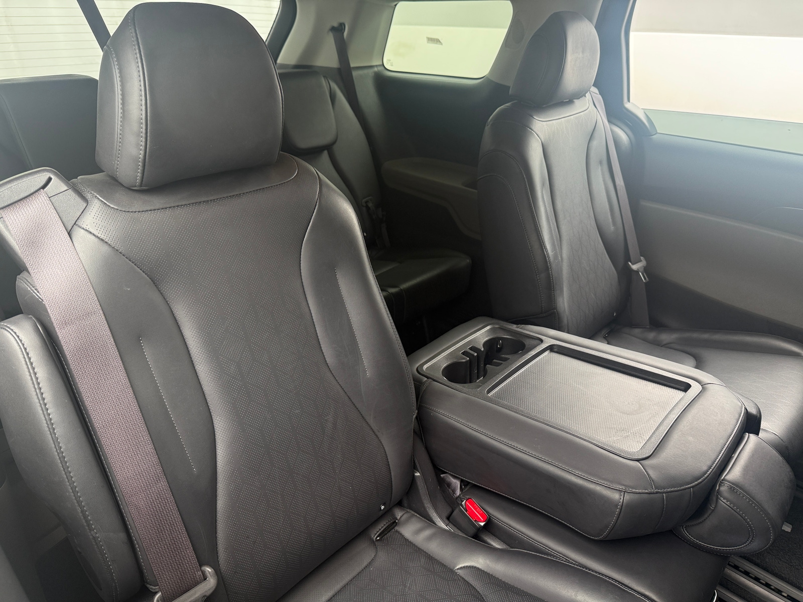 Thumbnail: 2025 Kia Carnival - 5