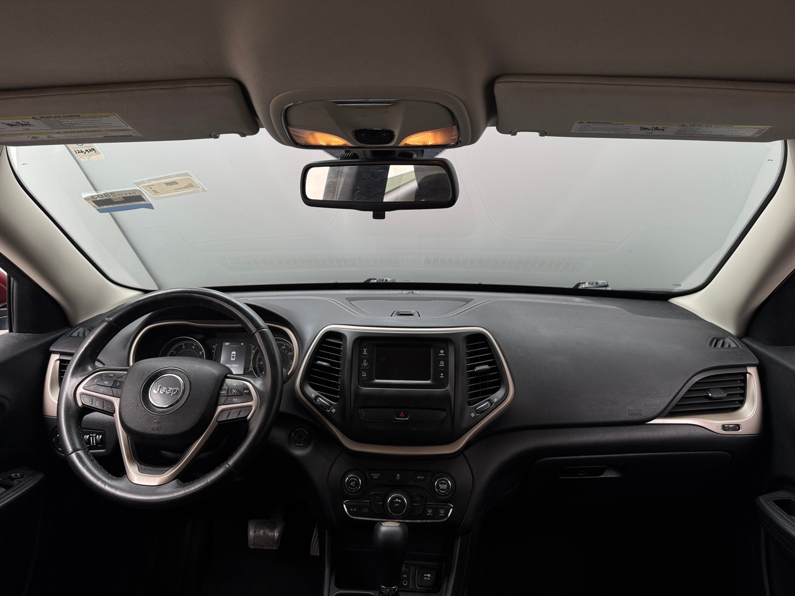 Thumbnail: 2015 Jeep Cherokee - 3