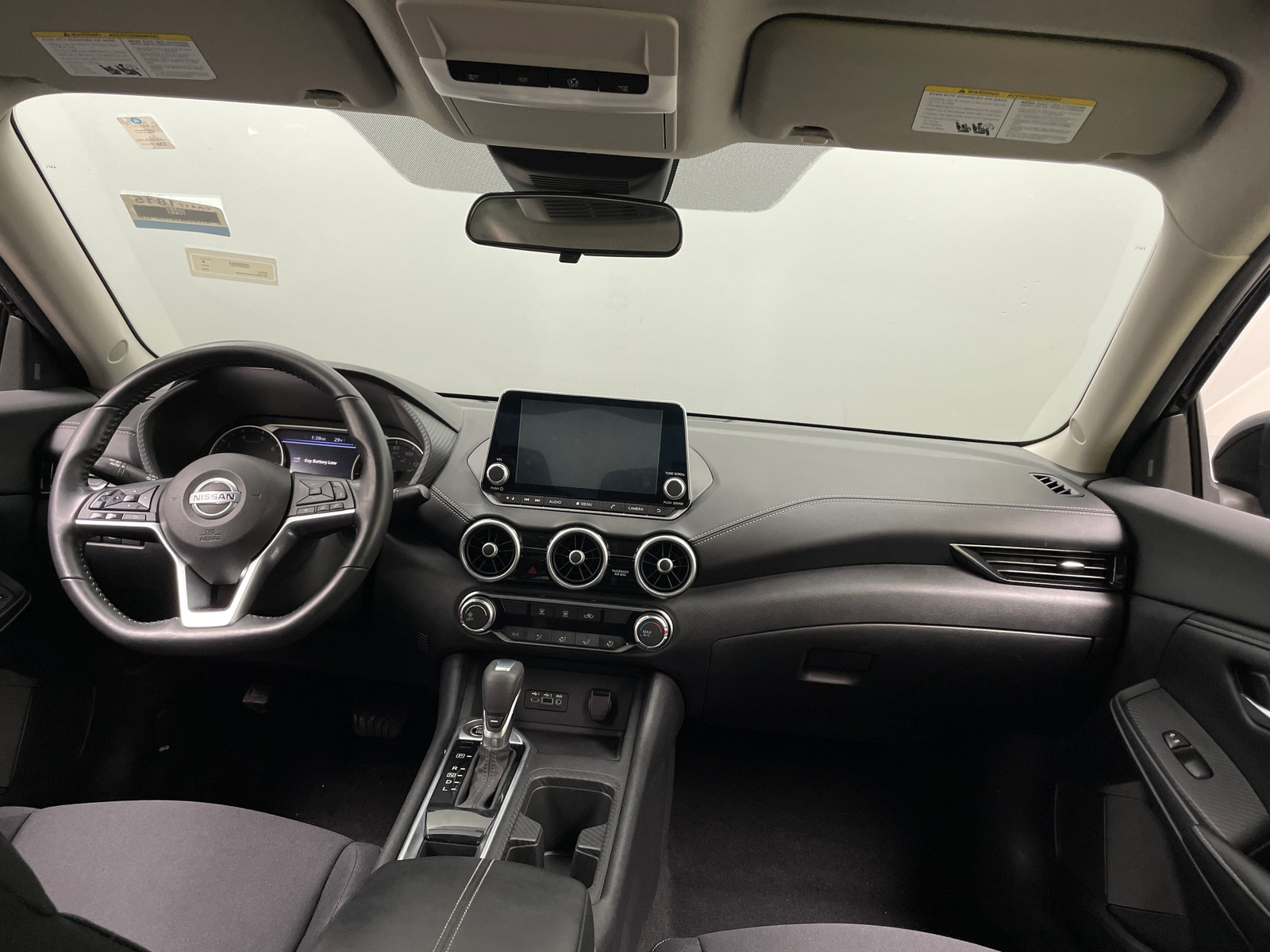 Thumbnail: 2022 Nissan Sentra - 3