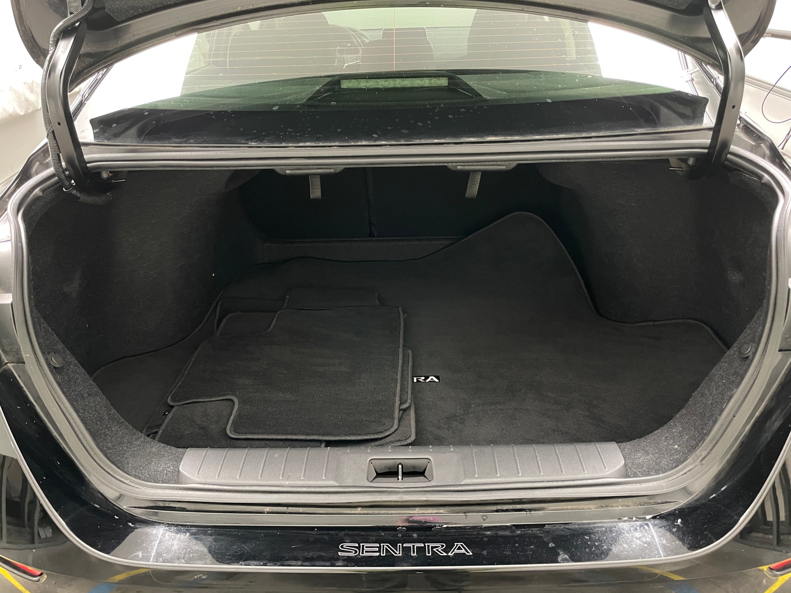 Thumbnail: 2022 Nissan Sentra - 7