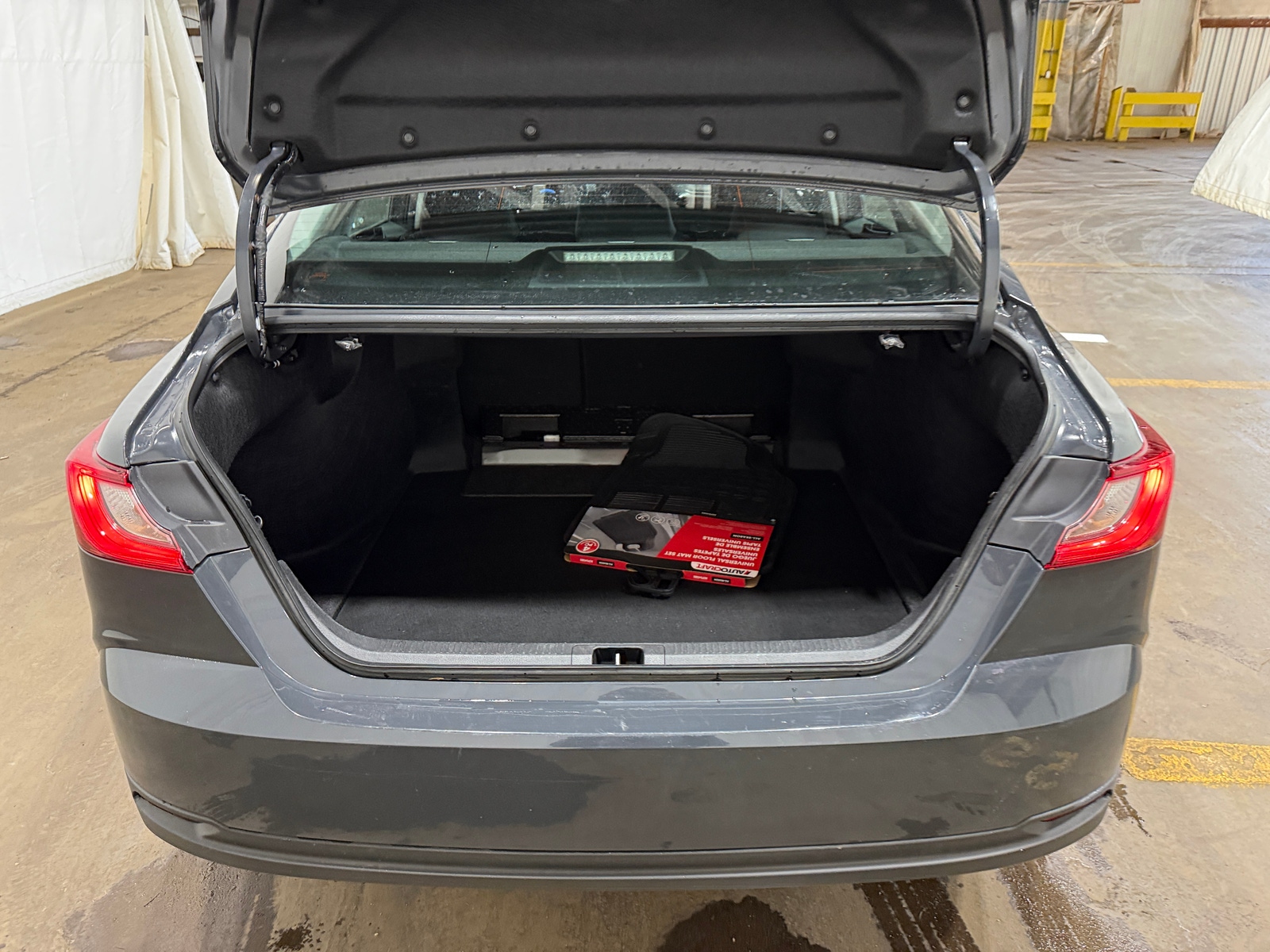 Thumbnail: 2025 Toyota Camry - 7