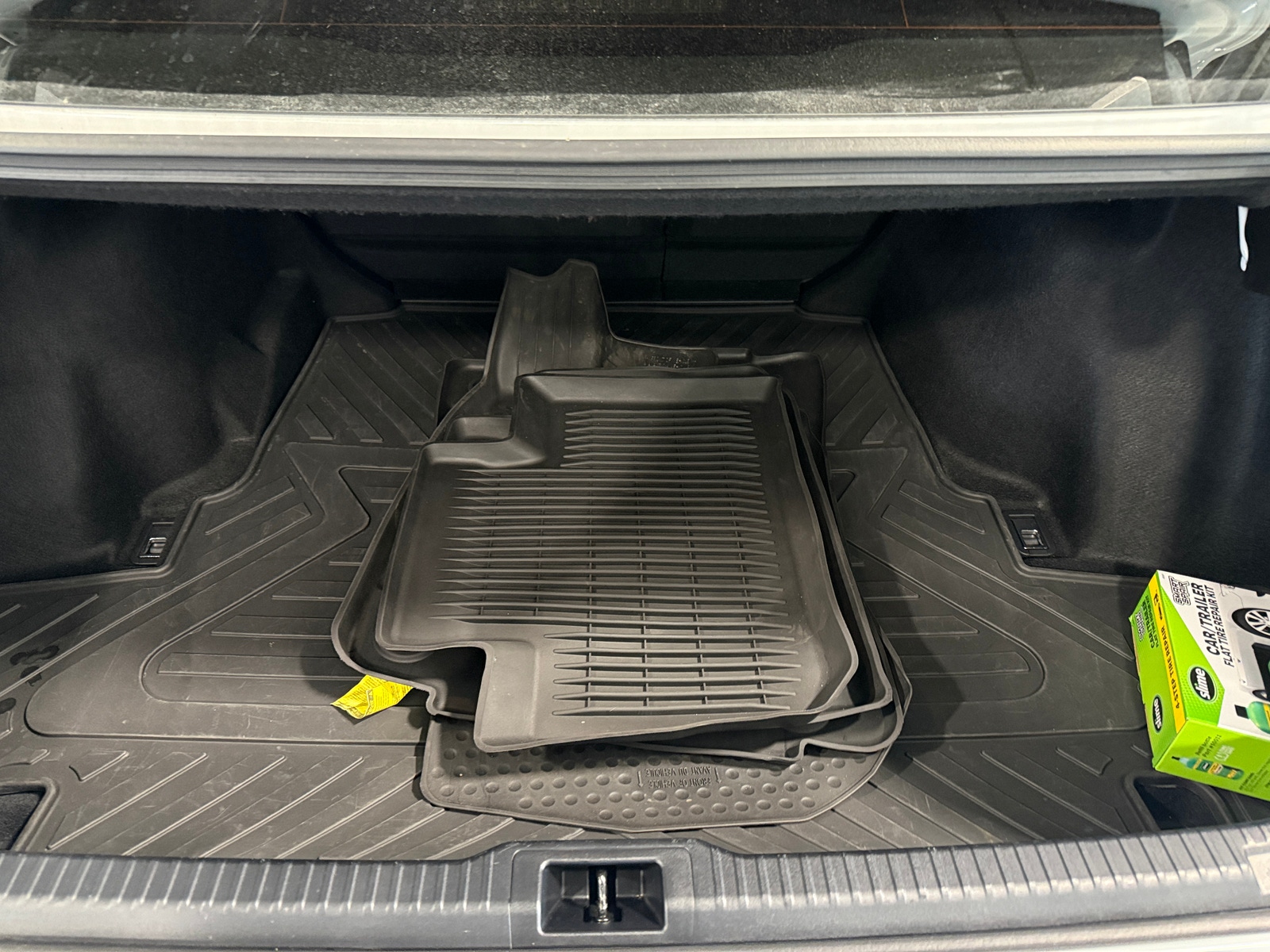 Thumbnail: 2024 Lexus IS - 7