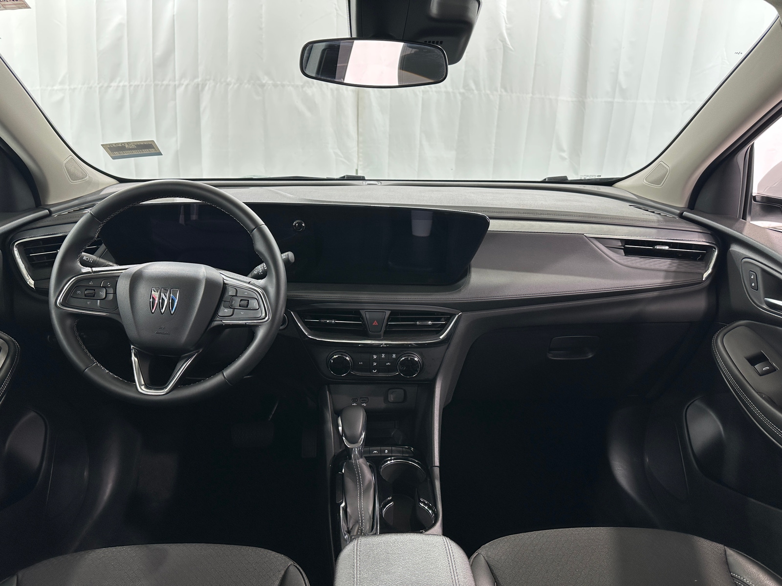 Thumbnail: 2025 Buick Encore GX - 3