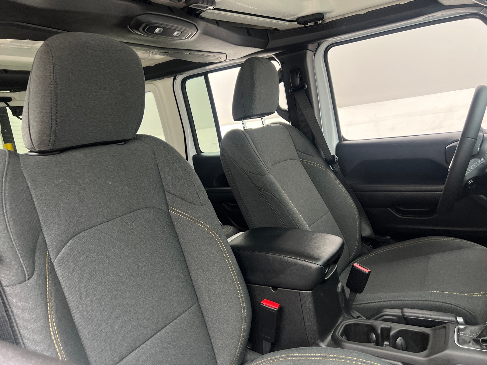 Thumbnail: 2025 Jeep Wrangler - 2