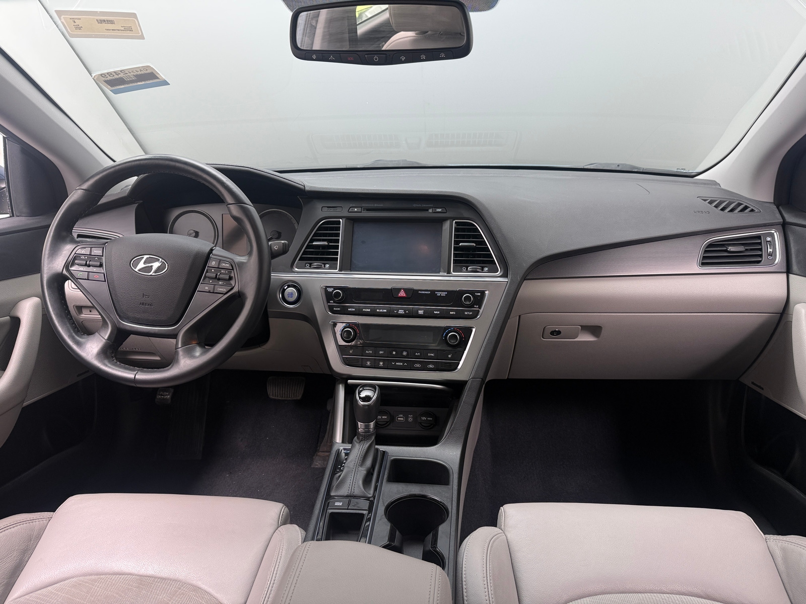 Thumbnail: 2015 Hyundai Sonata - 3