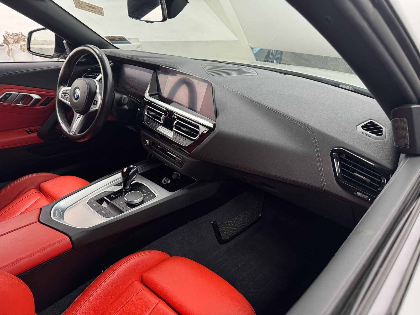 Thumbnail: 2022 BMW Z4 - 2