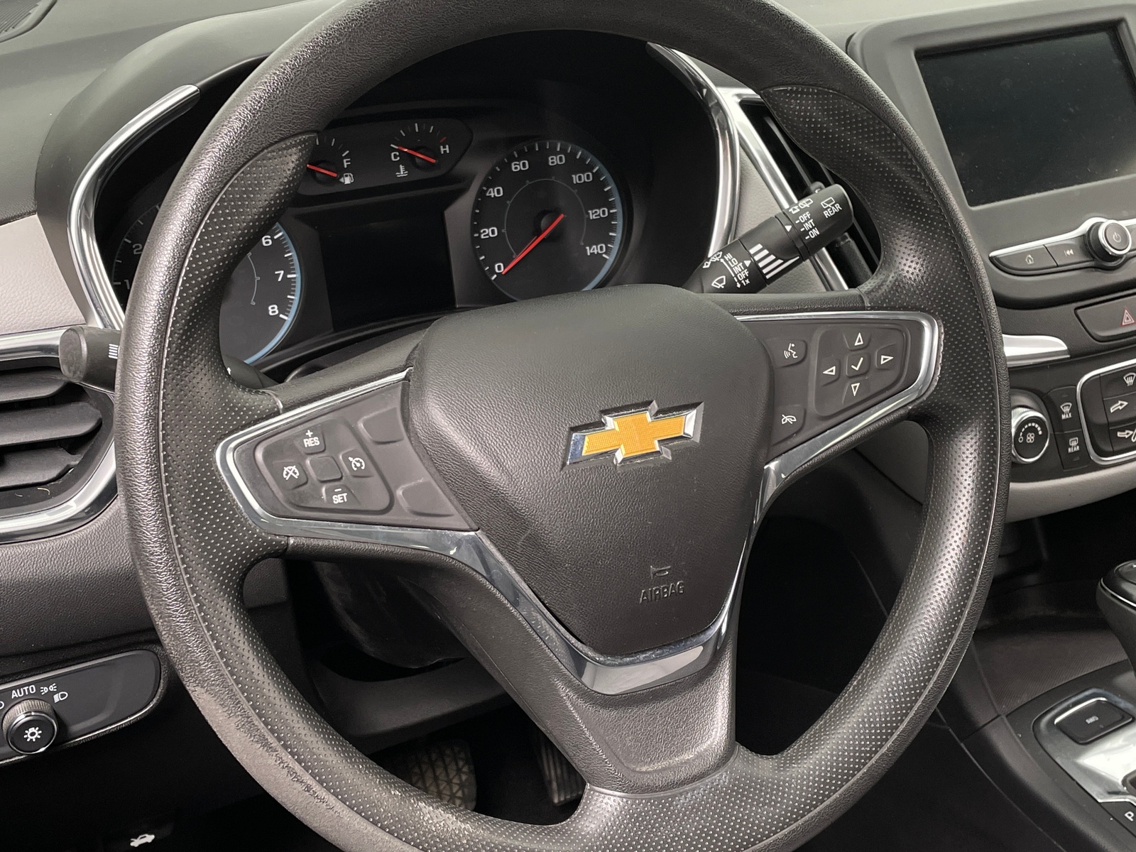 Thumbnail: 2019 Chevrolet Equinox - 5