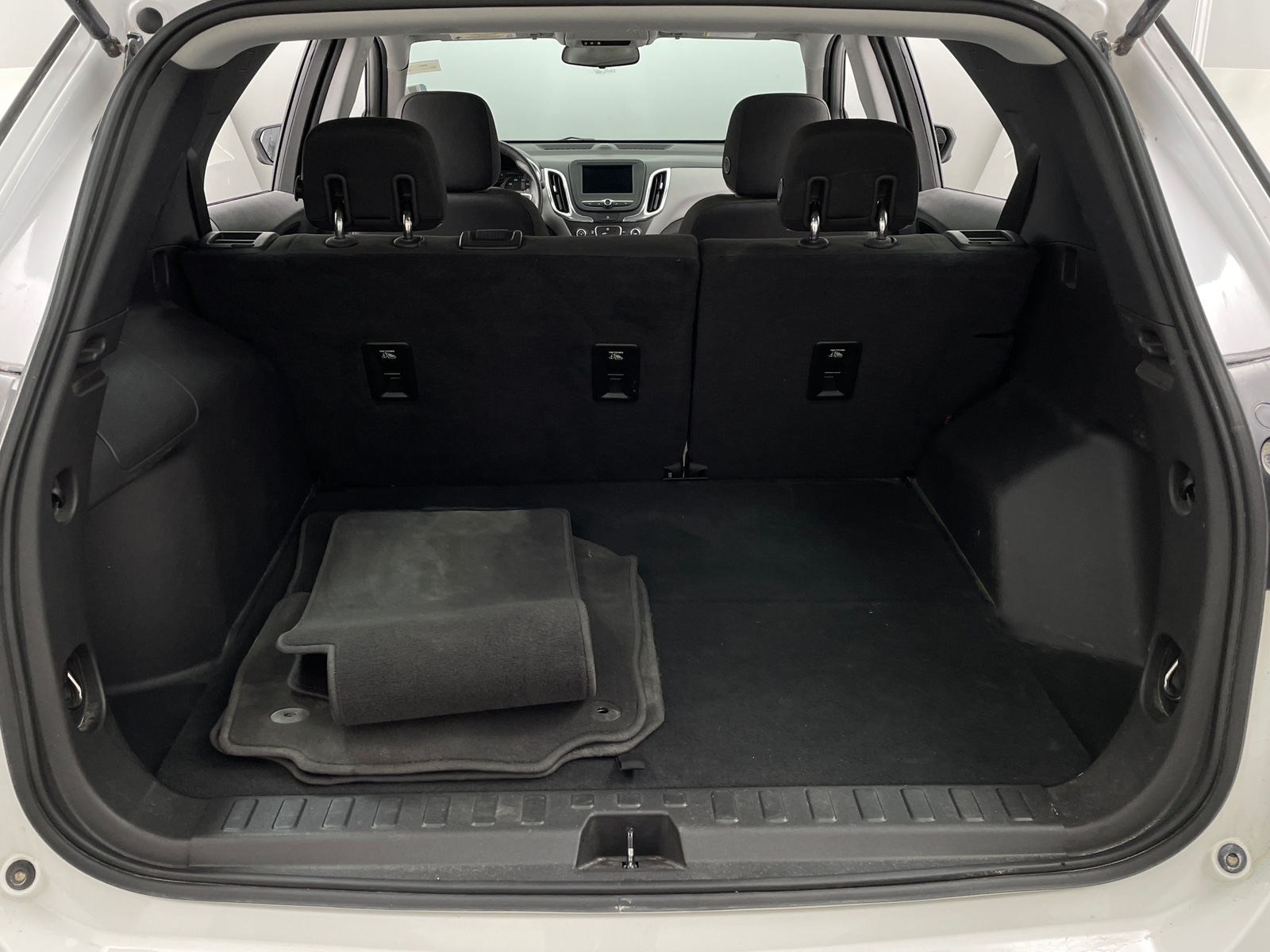 Thumbnail: 2019 Chevrolet Equinox - 7