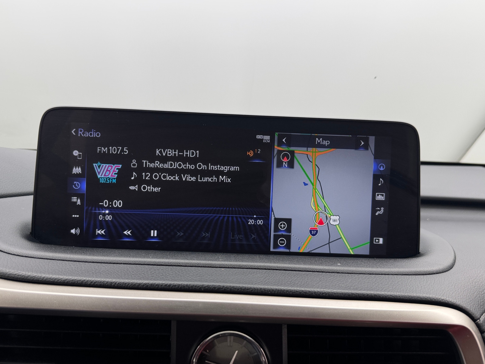 Thumbnail: 2020 Lexus RX - 3