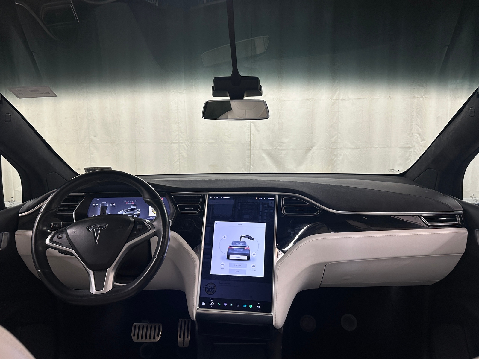Thumbnail: 2016 Tesla Model X - 2