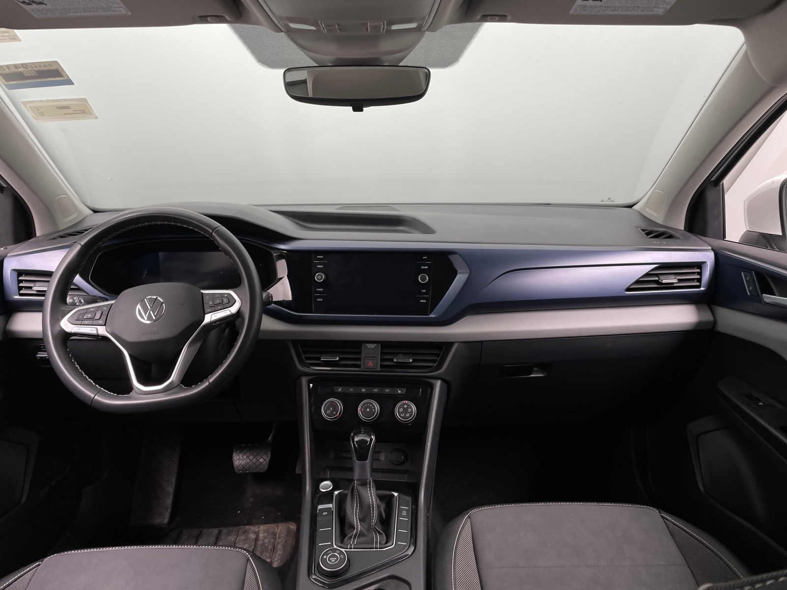 Thumbnail: 2023 Volkswagen Taos - 2