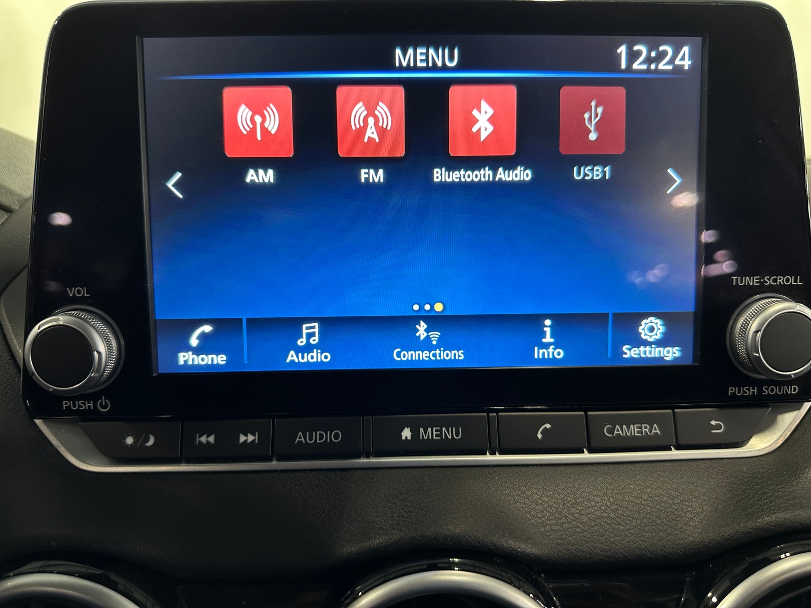 Thumbnail: 2025 Nissan Sentra - 4