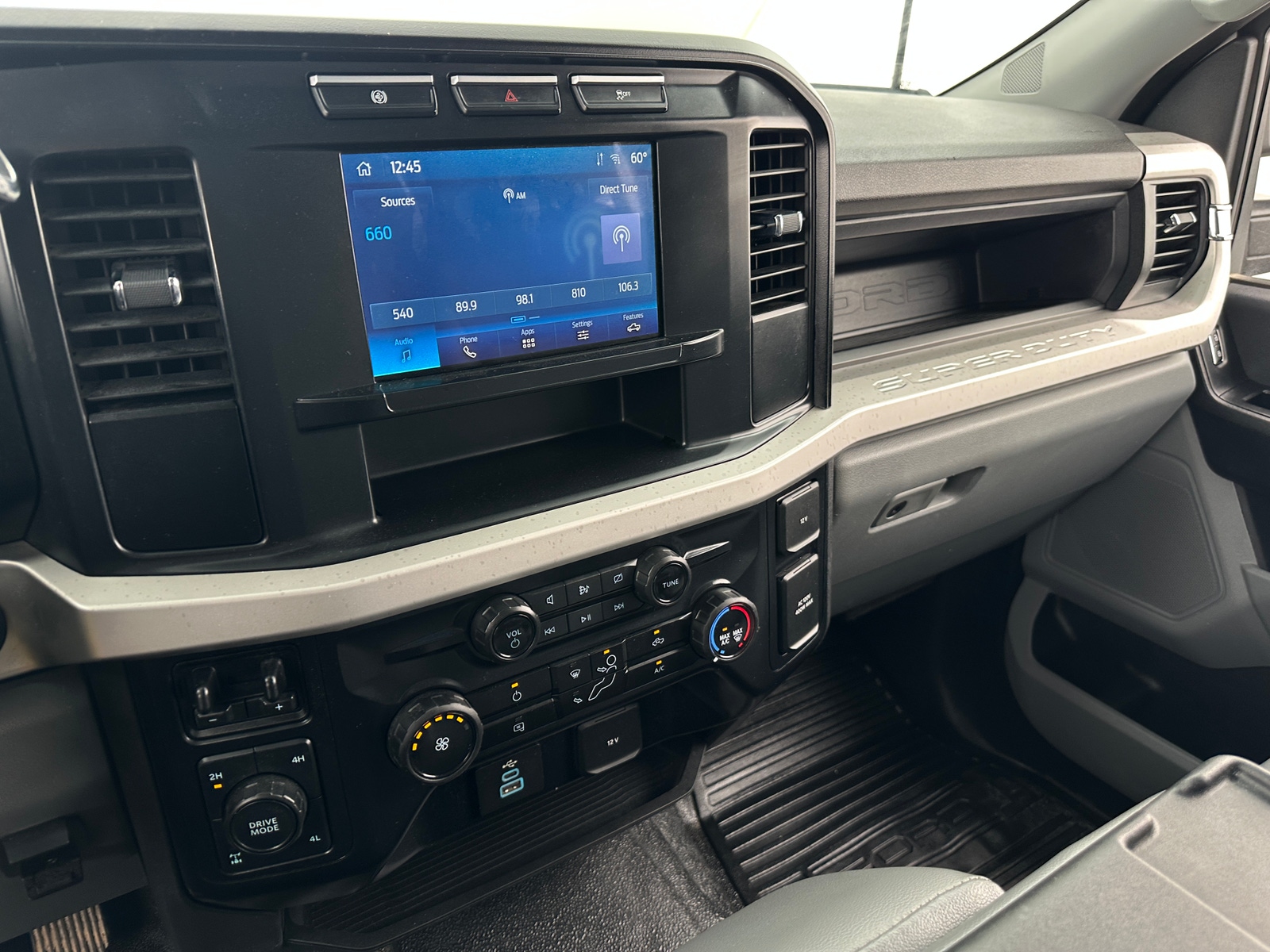 Thumbnail: 2024 Ford Econoline - 4