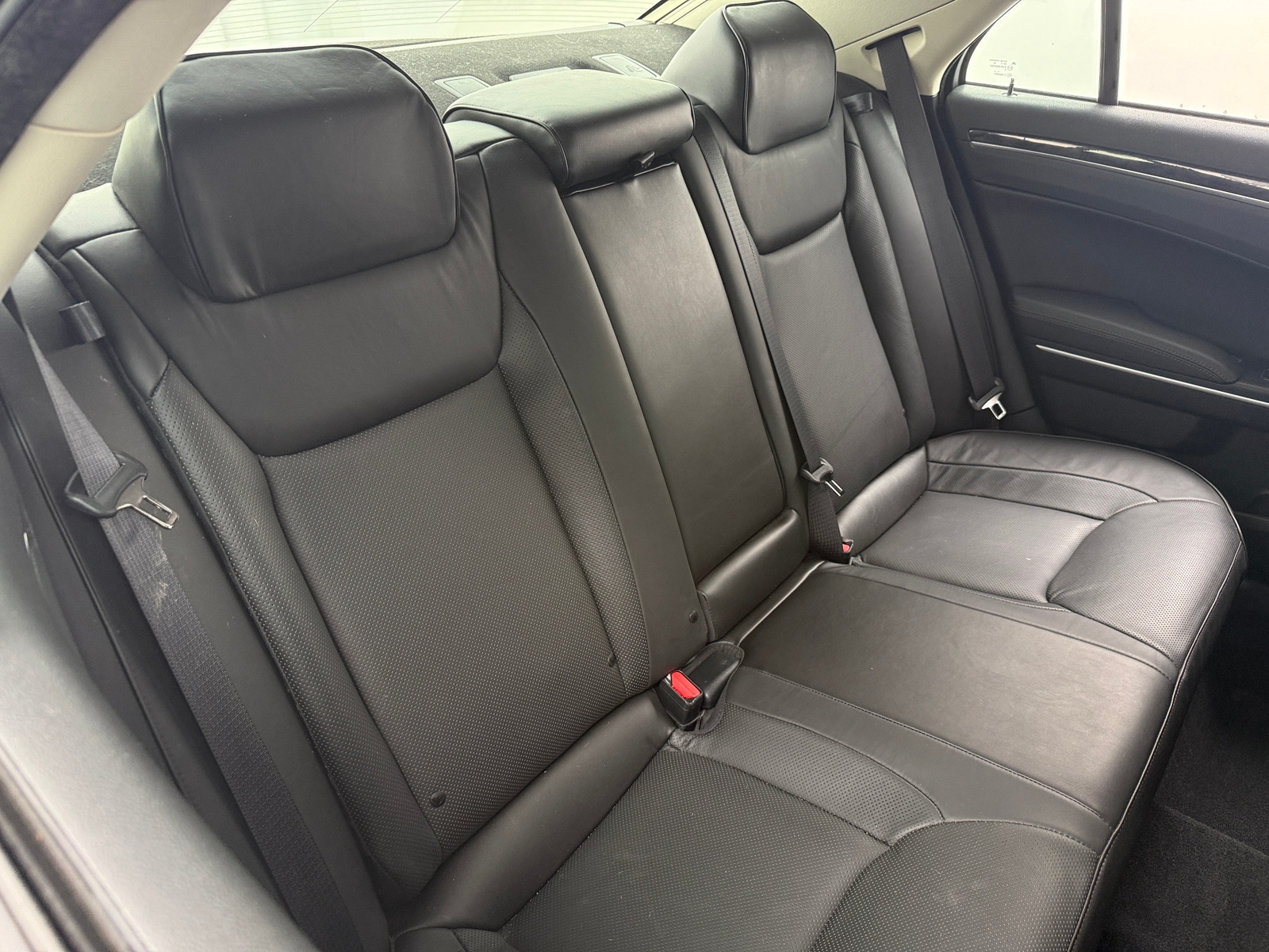 Thumbnail: 2023 Chrysler 300 - 5