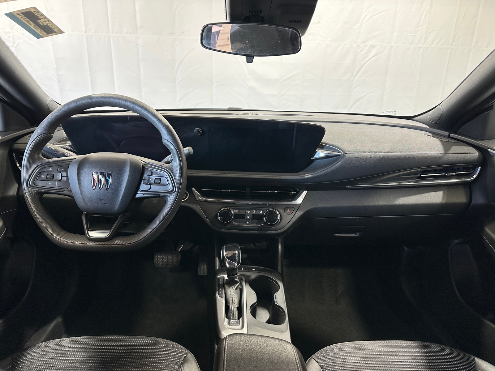 Thumbnail: 2025 Buick Envista - 3