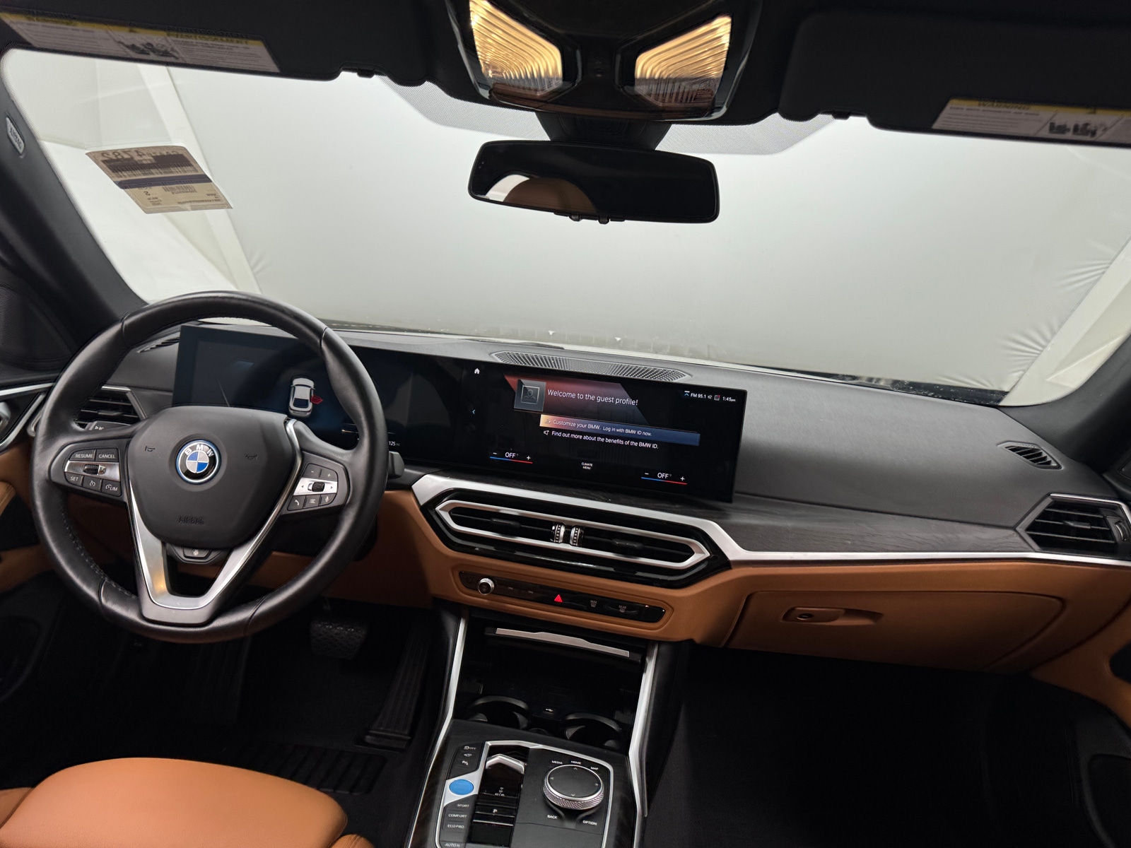 Thumbnail: 2023 BMW i4 - 2