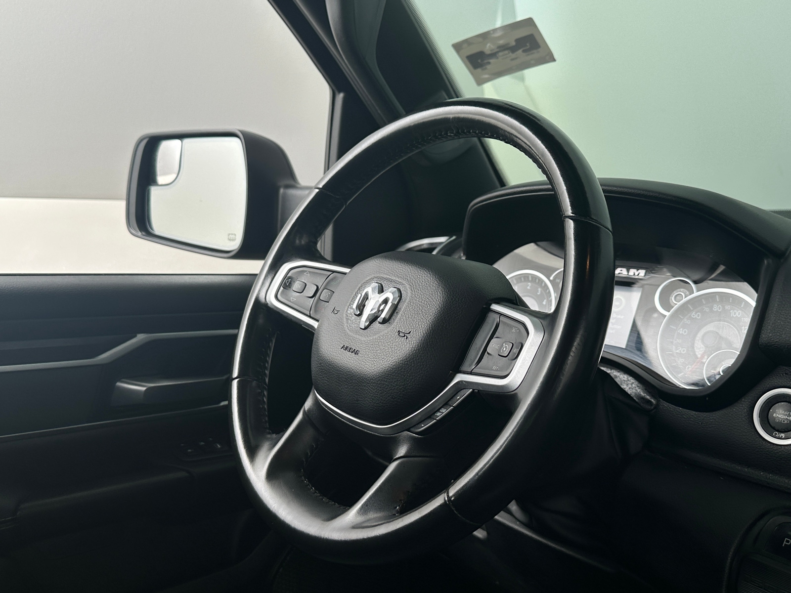 Thumbnail: 2022 RAM 1500 - 5