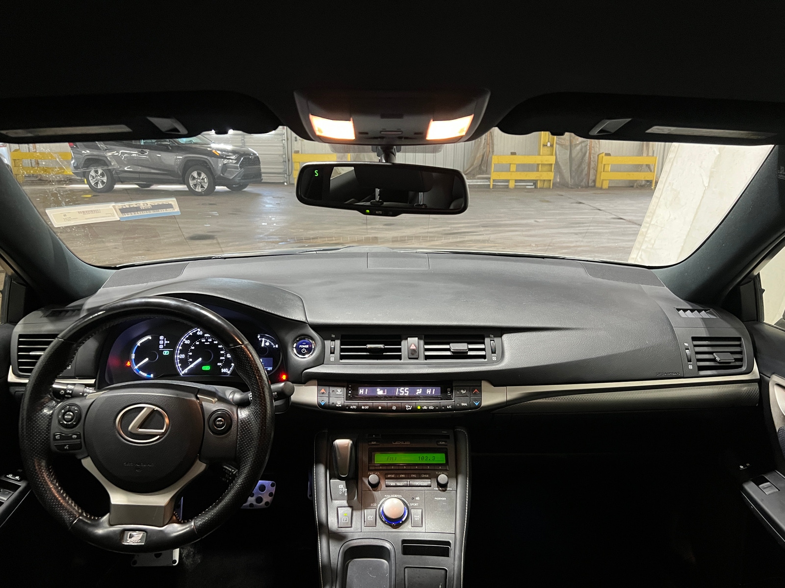 Thumbnail: 2017 Lexus CT - 2