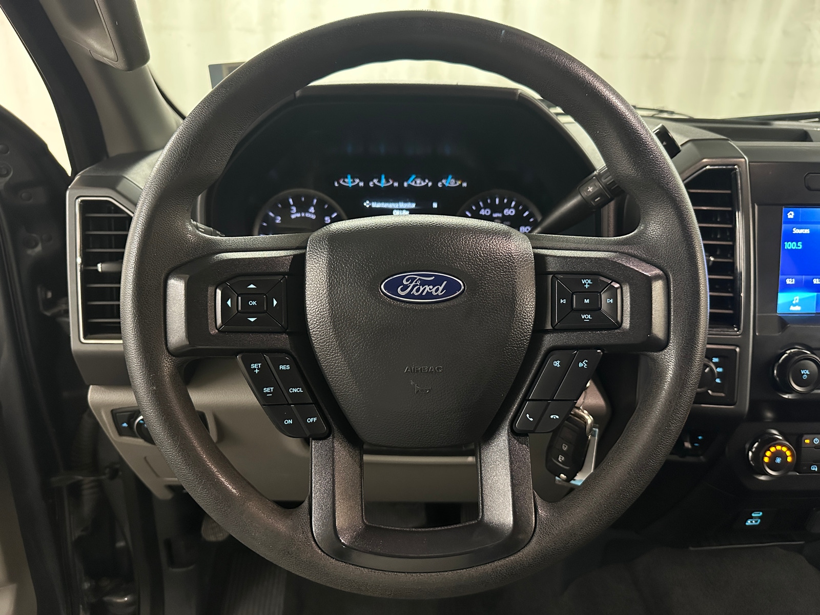 Thumbnail: 2022 Ford Econoline - 5