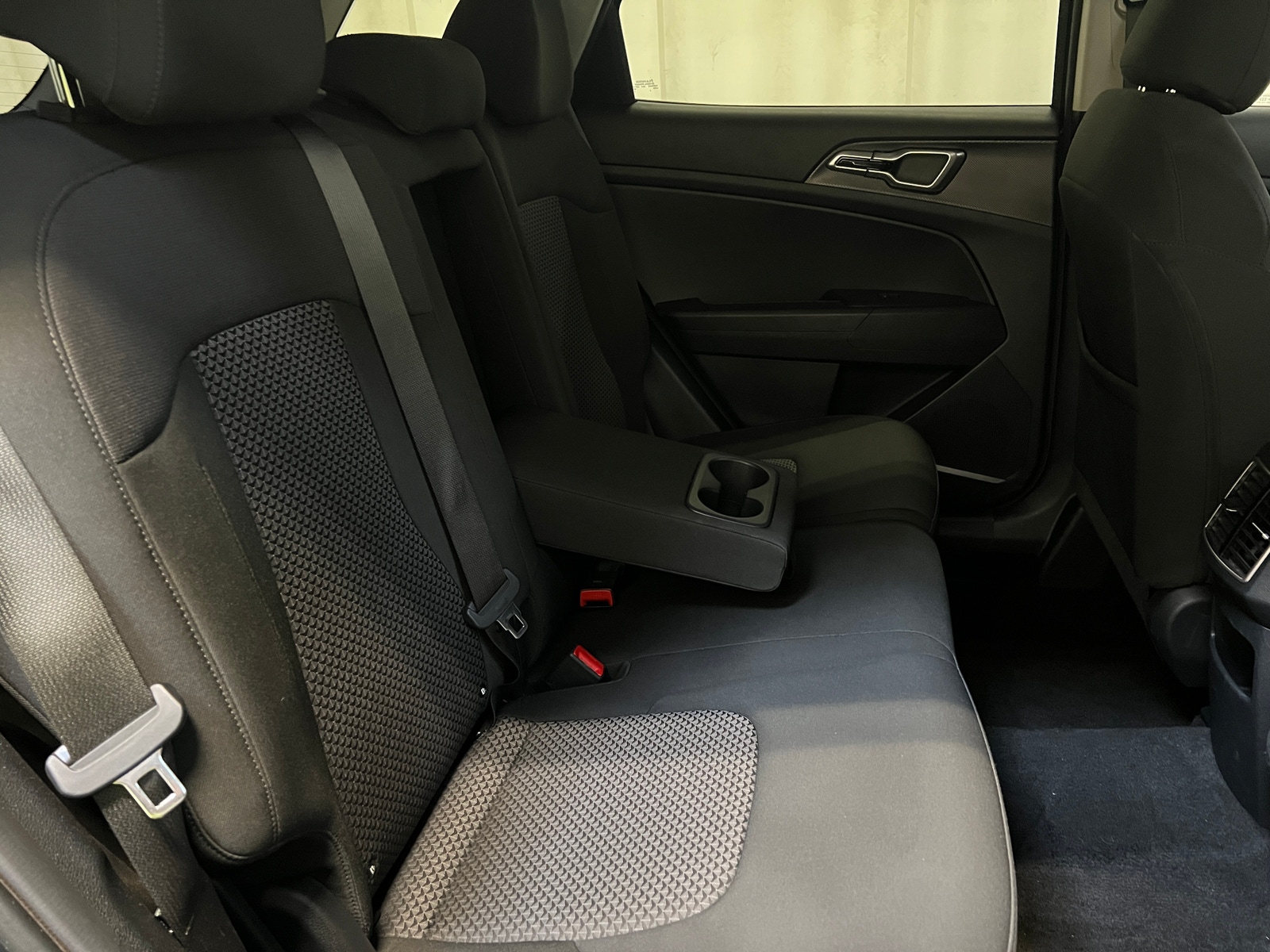 Thumbnail: 2025 Kia Sportage - 6