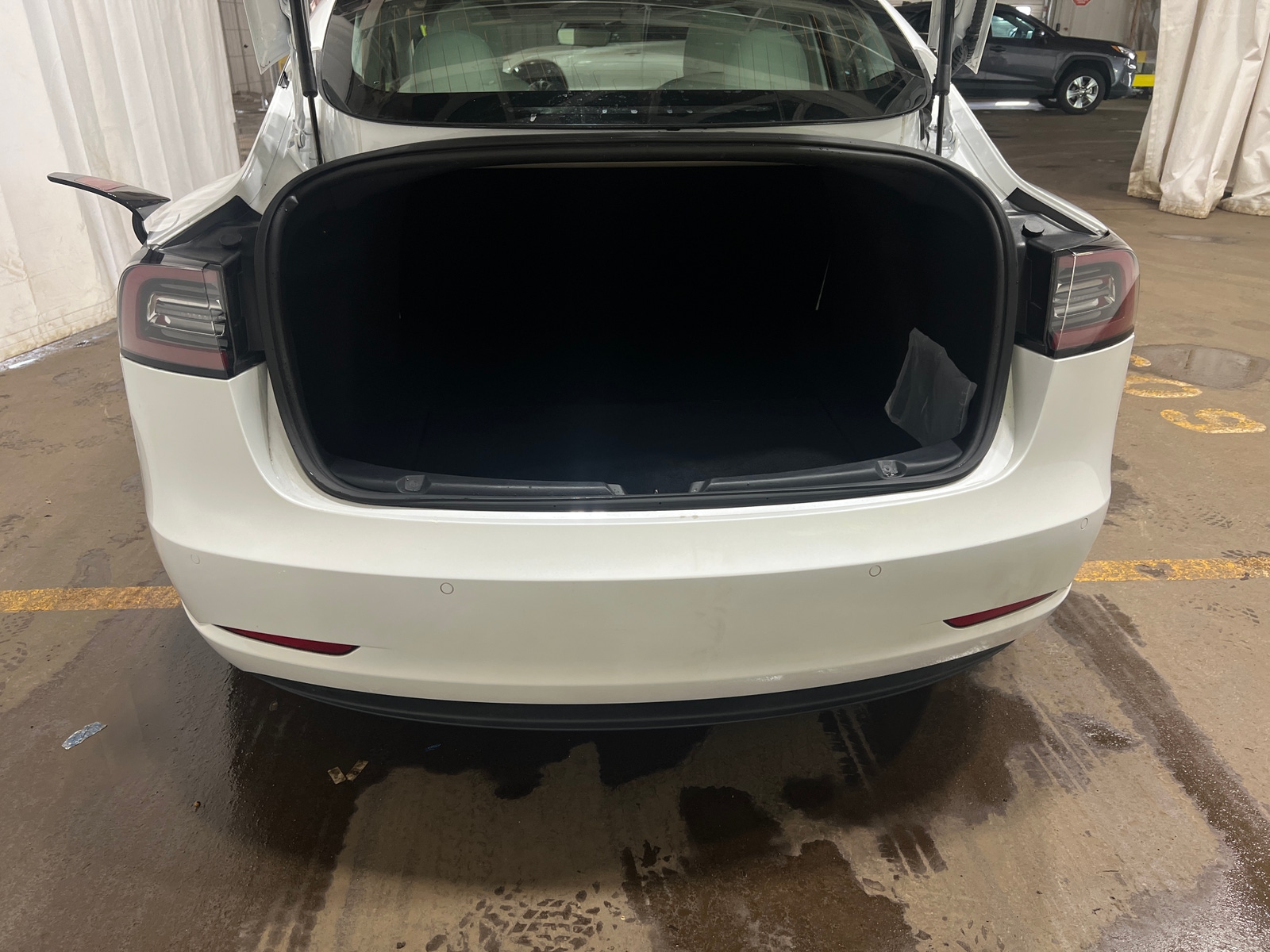 Thumbnail: 2020 Tesla Model 3 - 6