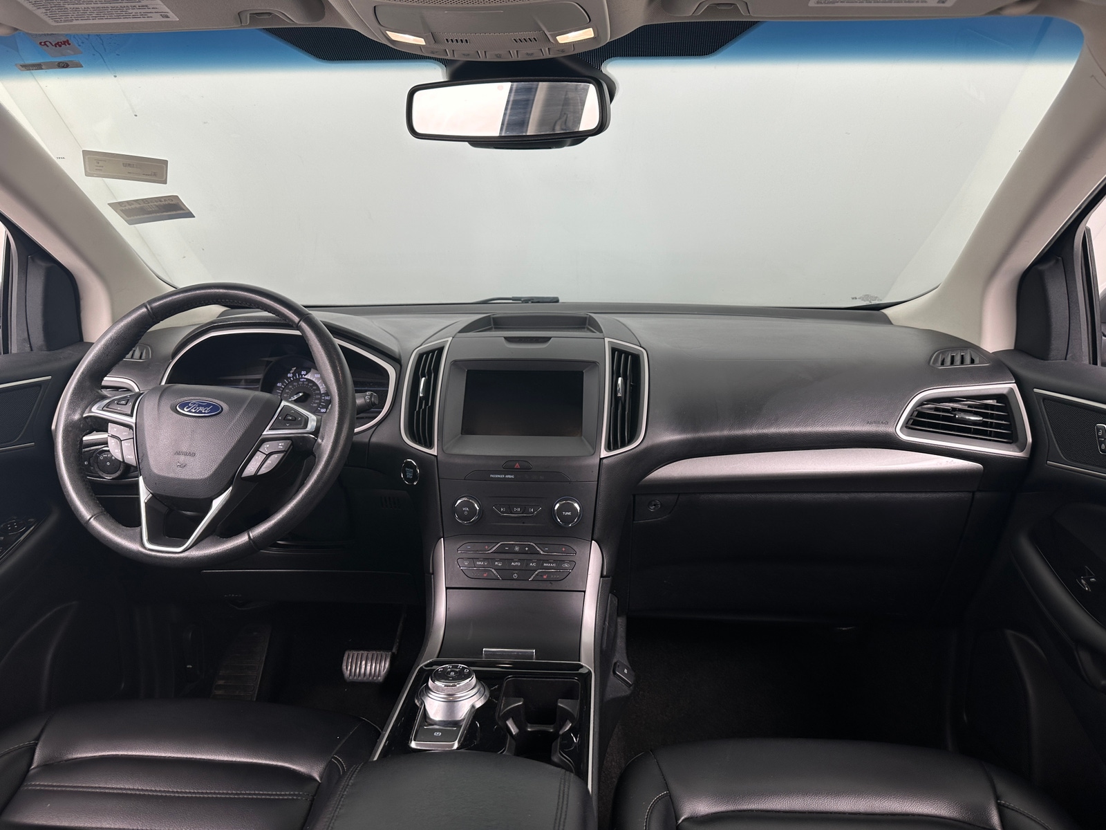 Thumbnail: 2020 Ford Edge - 2