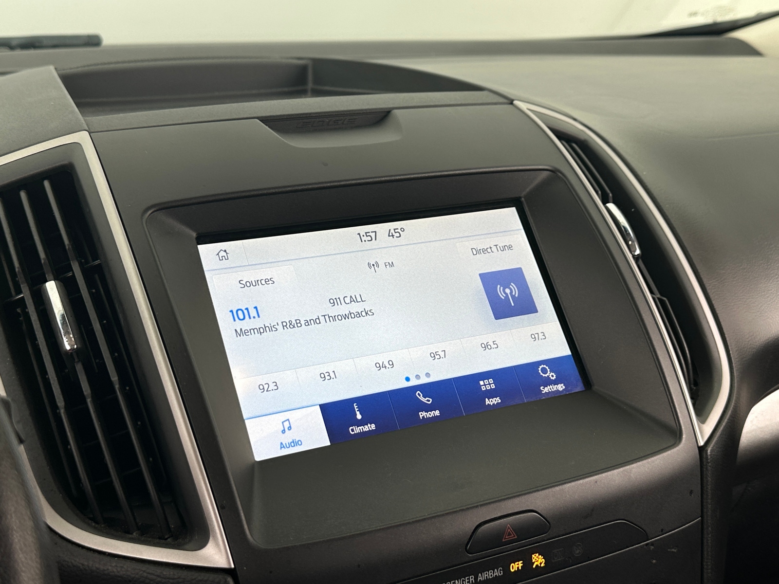 Thumbnail: 2020 Ford Edge - 3