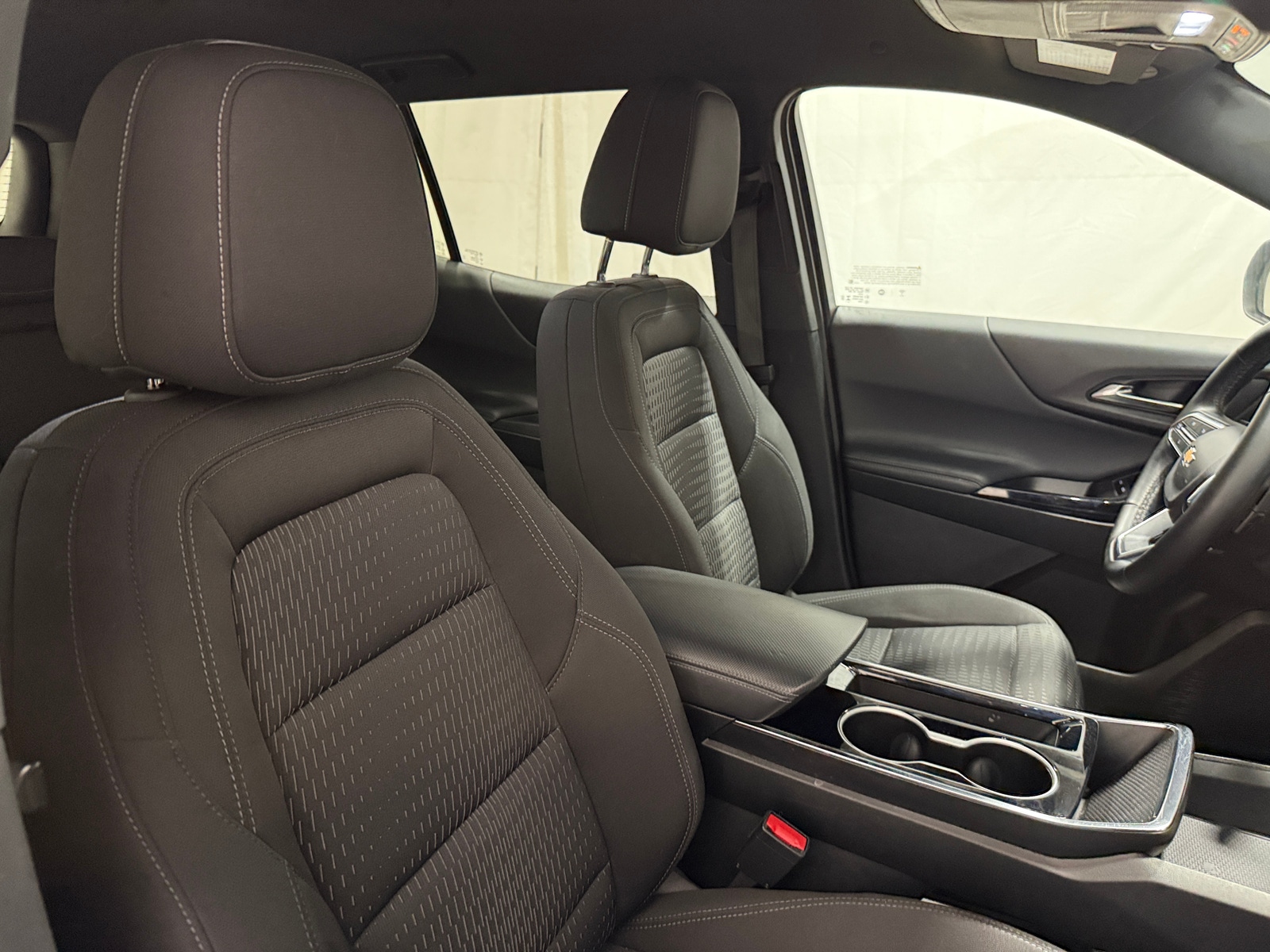 Thumbnail: 2025 Chevrolet Equinox - 2