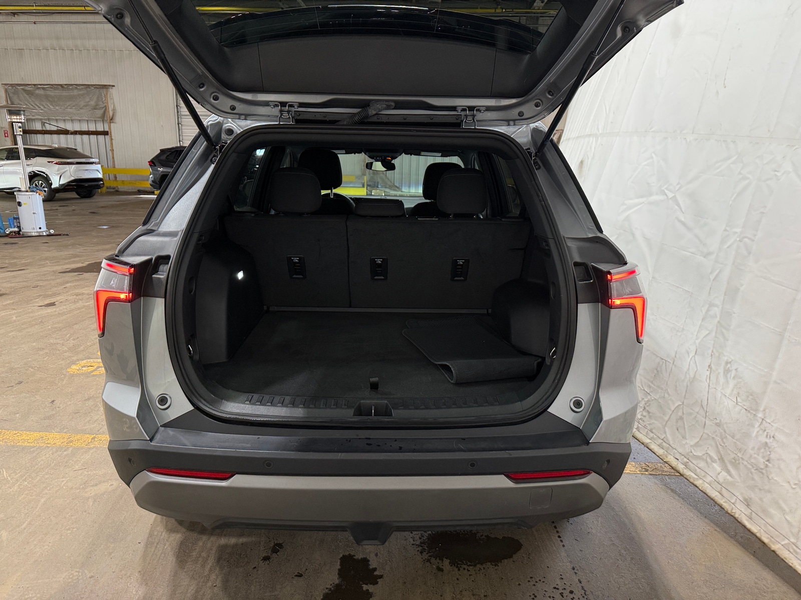 Thumbnail: 2025 Chevrolet Equinox - 7