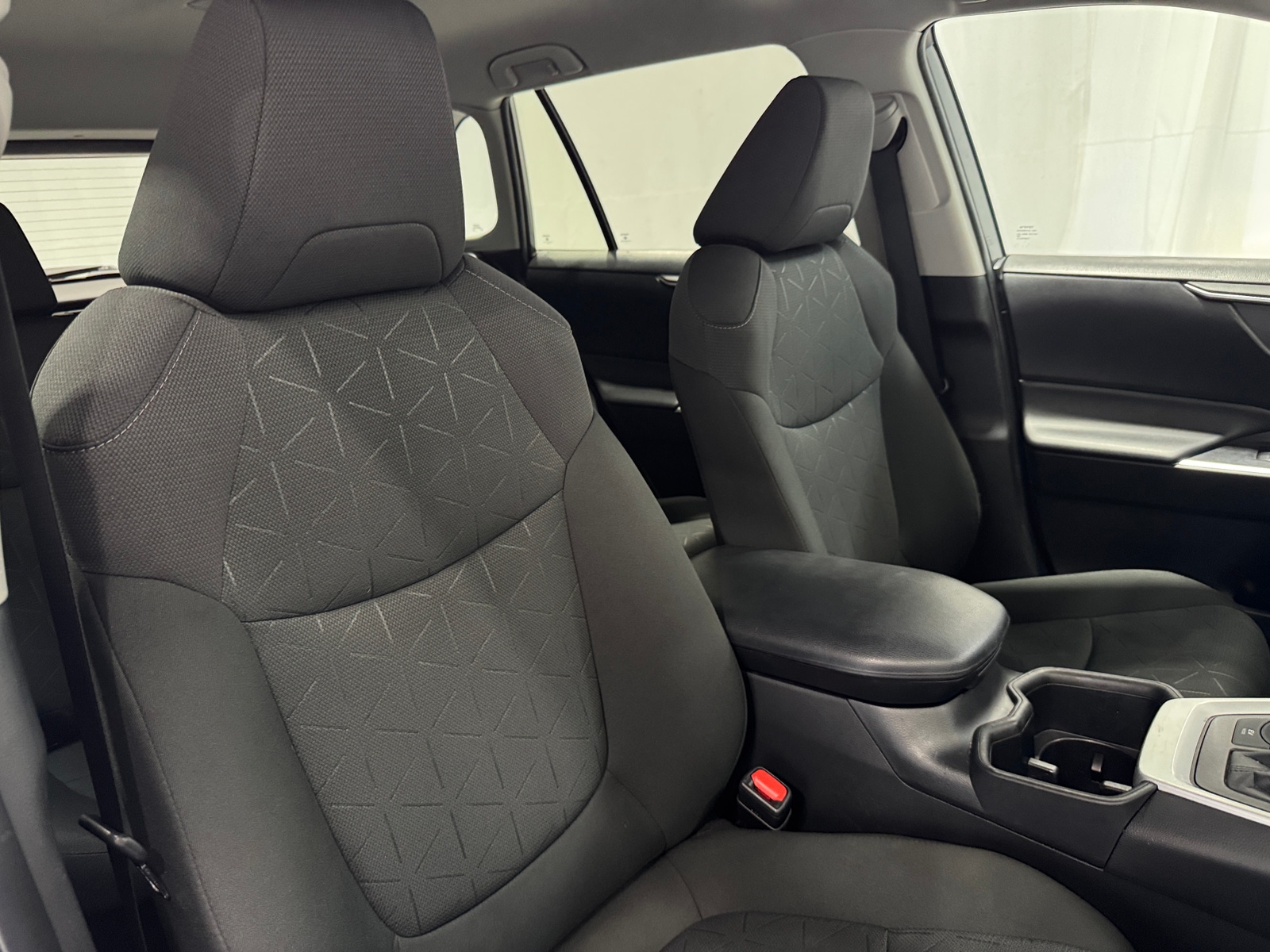 Thumbnail: 2022 Toyota RAV4 - 2