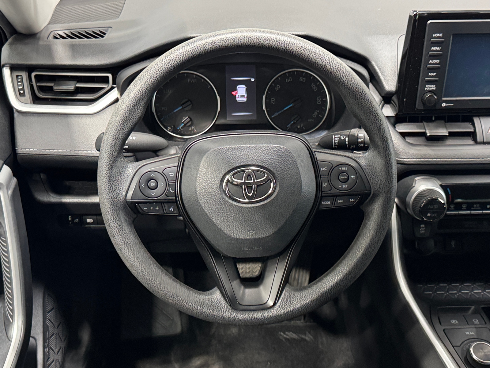 Thumbnail: 2022 Toyota RAV4 - 5