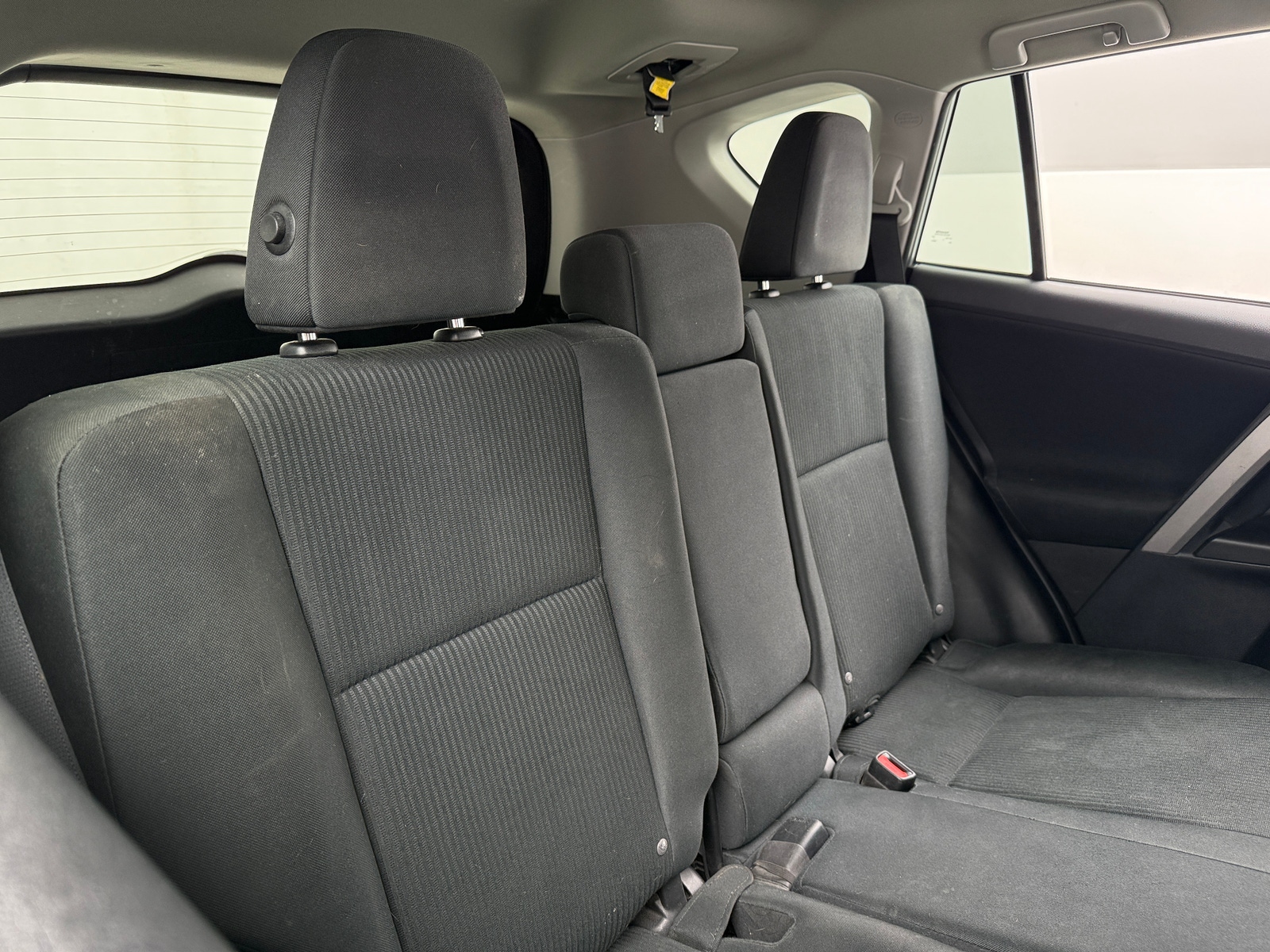 Thumbnail: 2018 Toyota RAV4 - 6