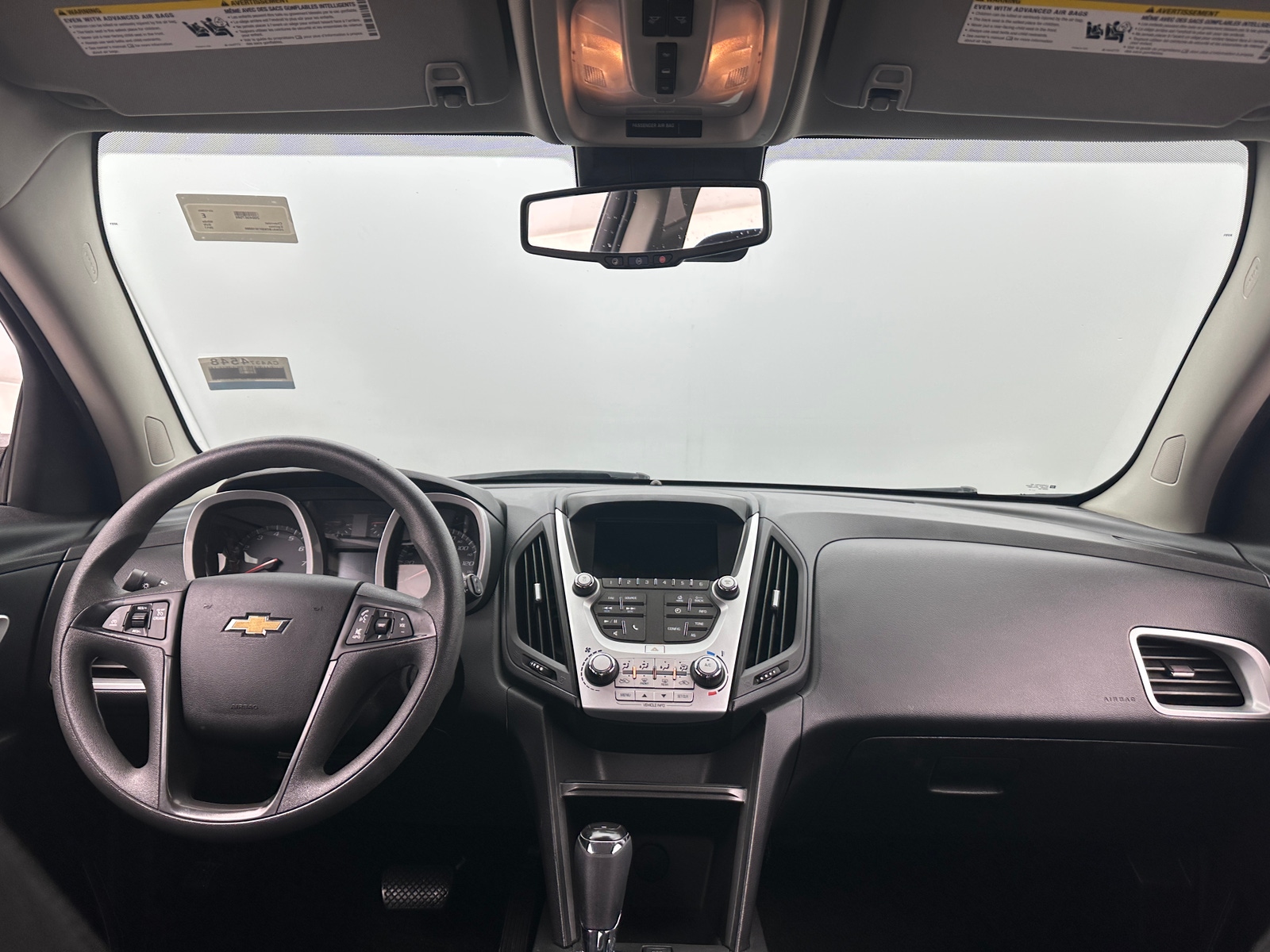 Thumbnail: 2017 Chevrolet Equinox - 3