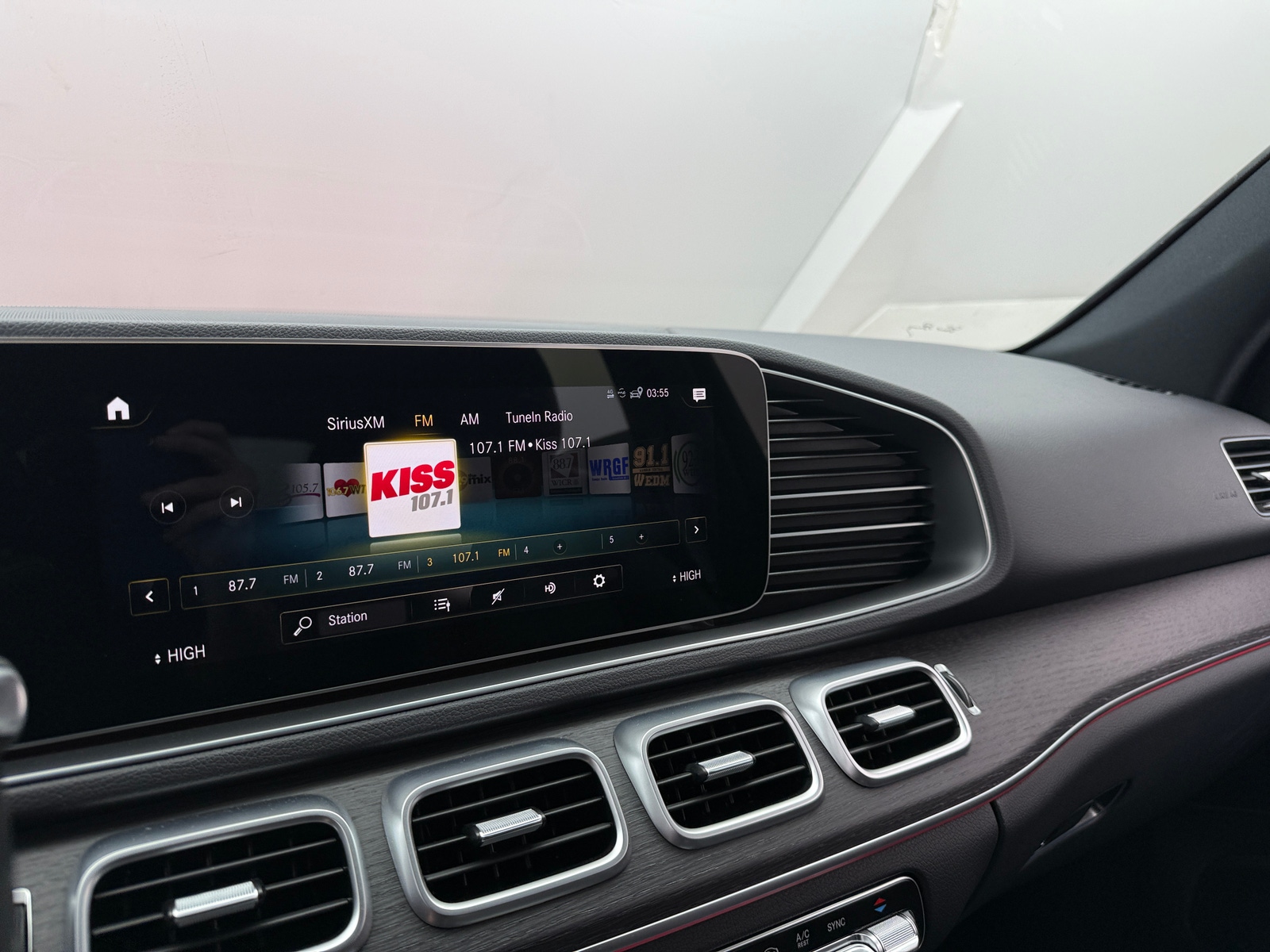 Thumbnail: 2022 Mercedes-Benz GLE - 3