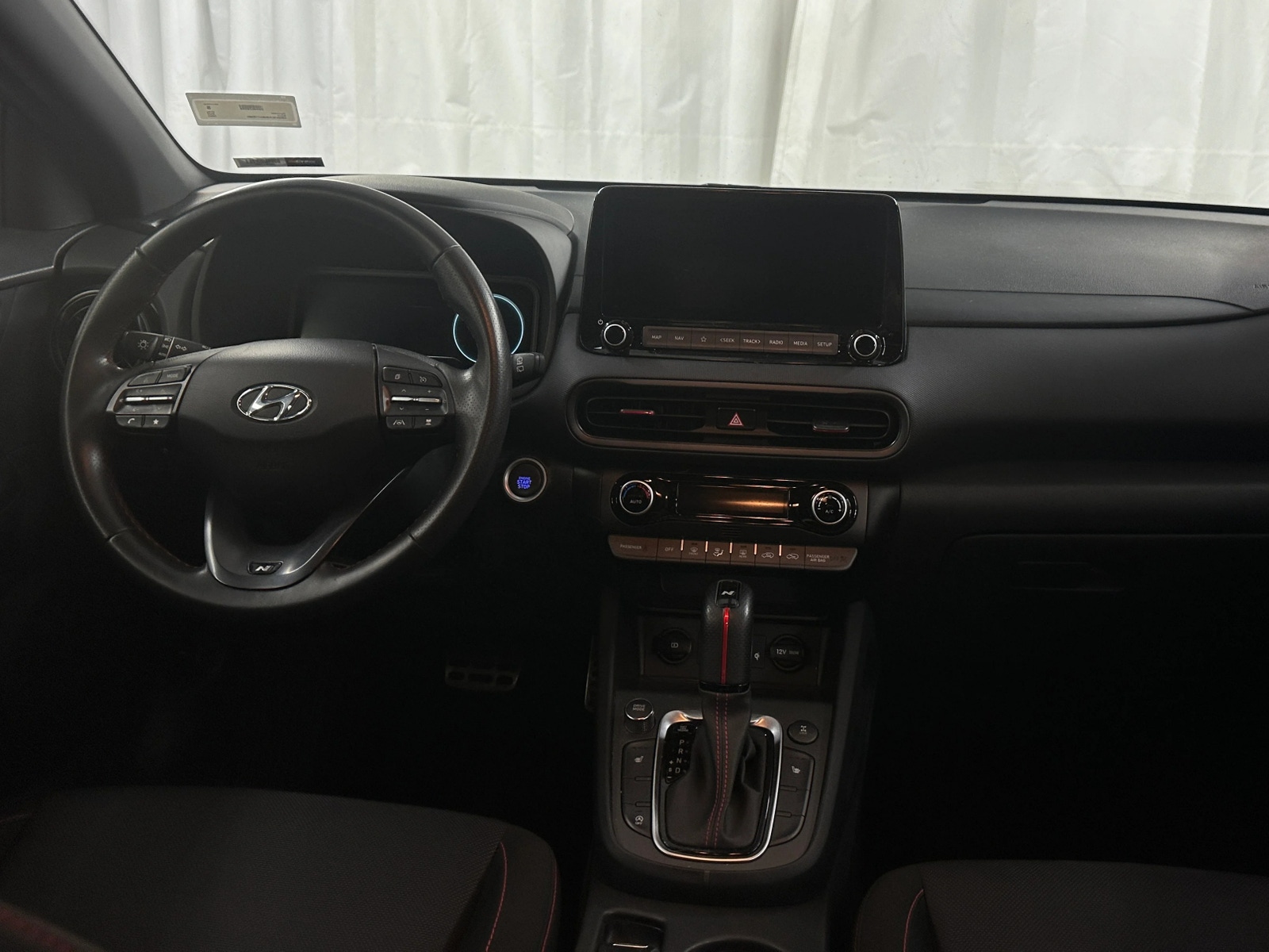 Thumbnail: 2022 Hyundai Kona - 3