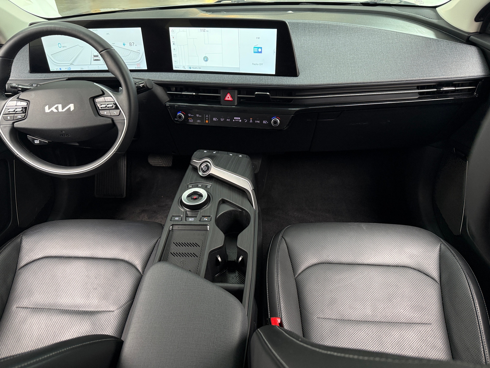 Thumbnail: 2022 Kia EV6 - 2