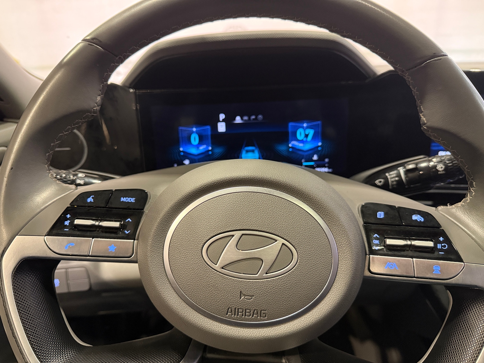 Thumbnail: 2025 Hyundai Elantra - 5